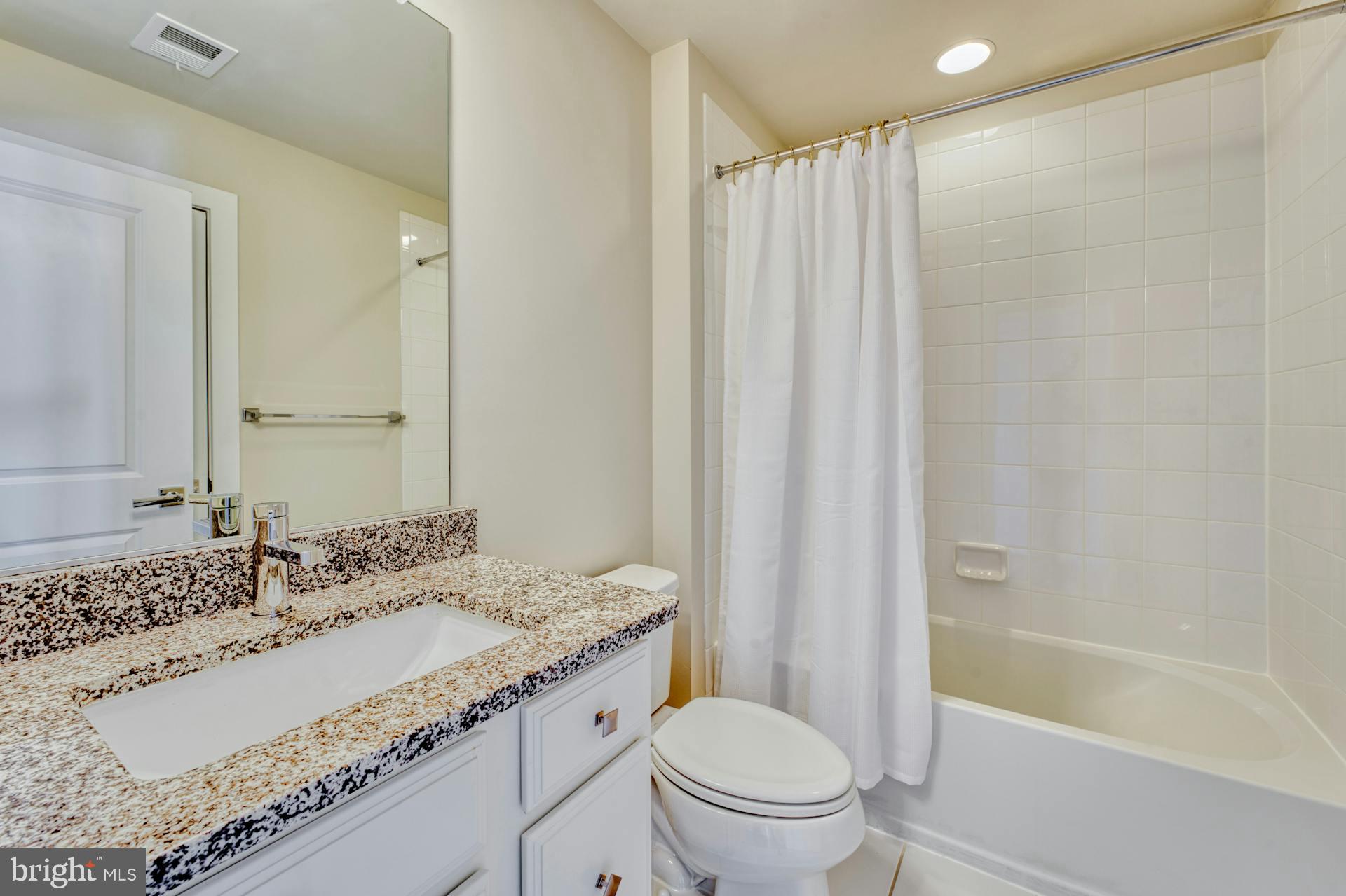 43378 Apple Orchard Sq