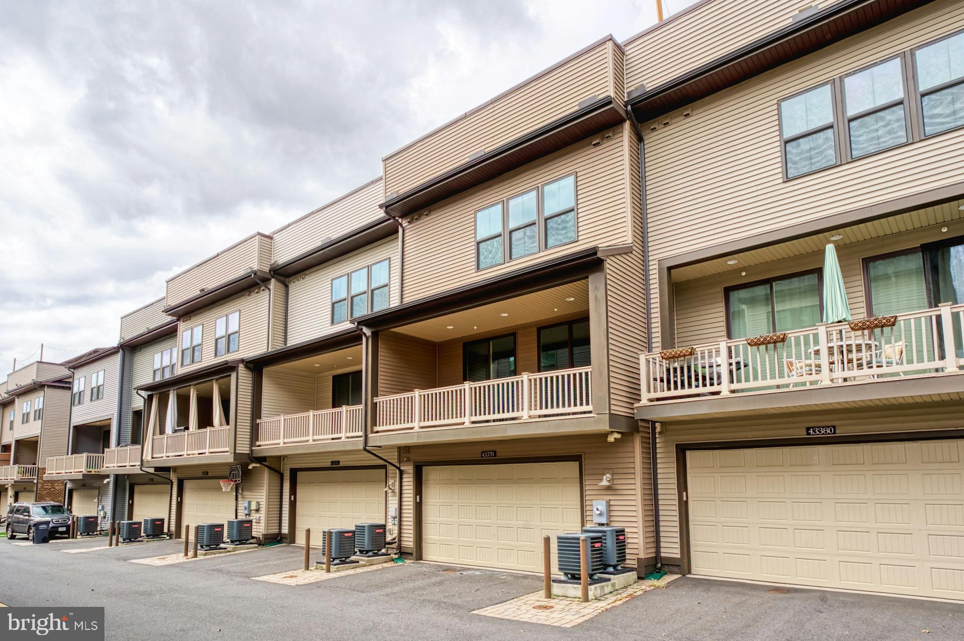 43378 Apple Orchard Sq