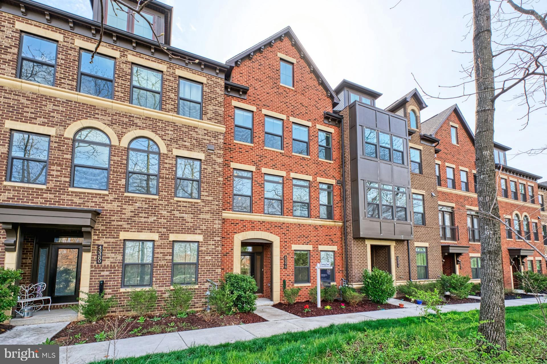 43378 Apple Orchard Sq