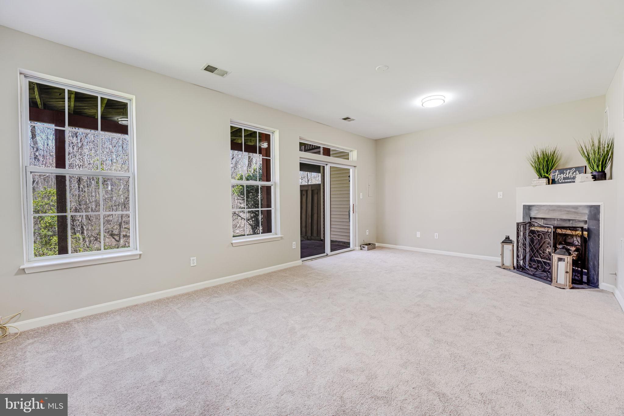 21524 Iredell Ter