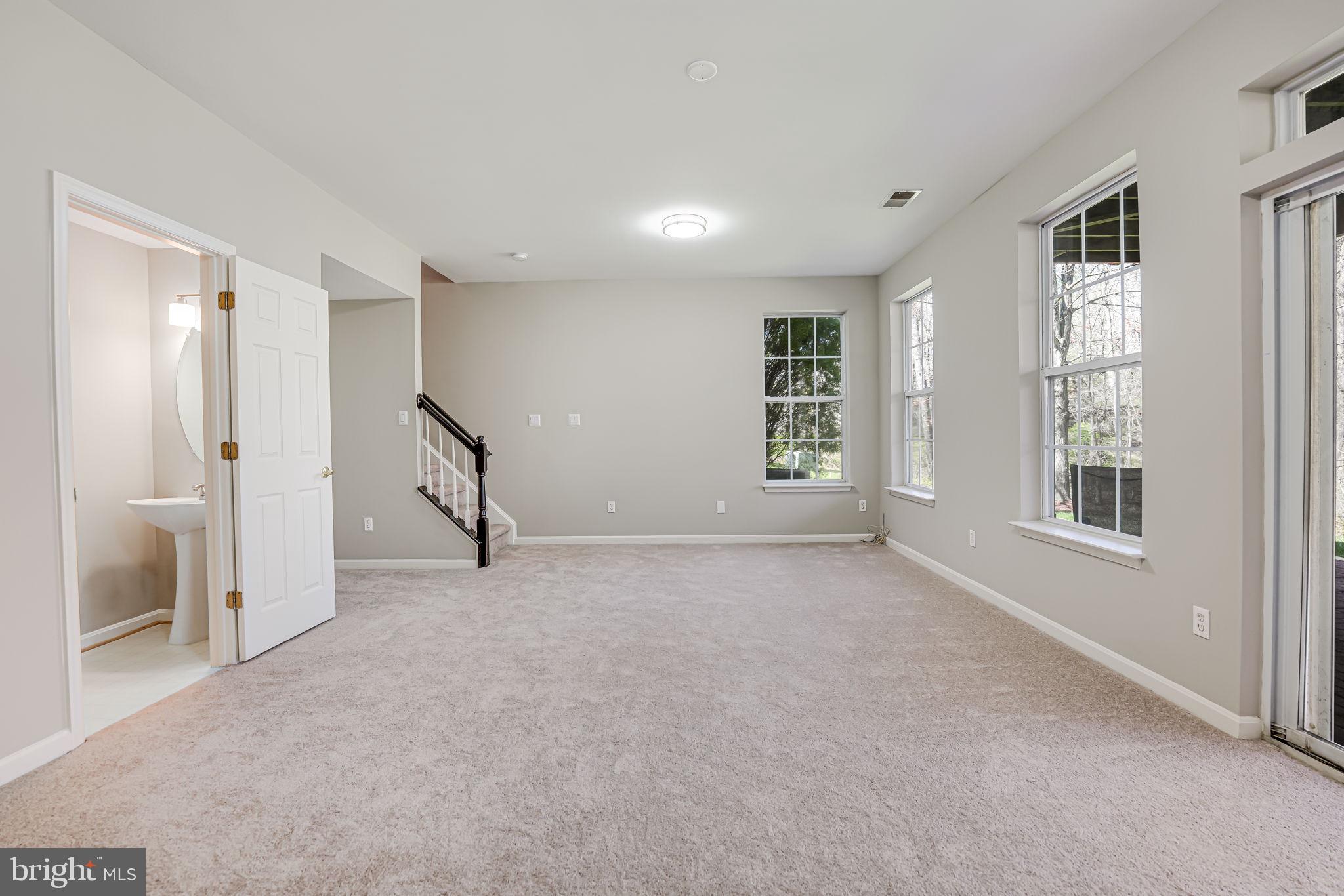 21524 Iredell Ter