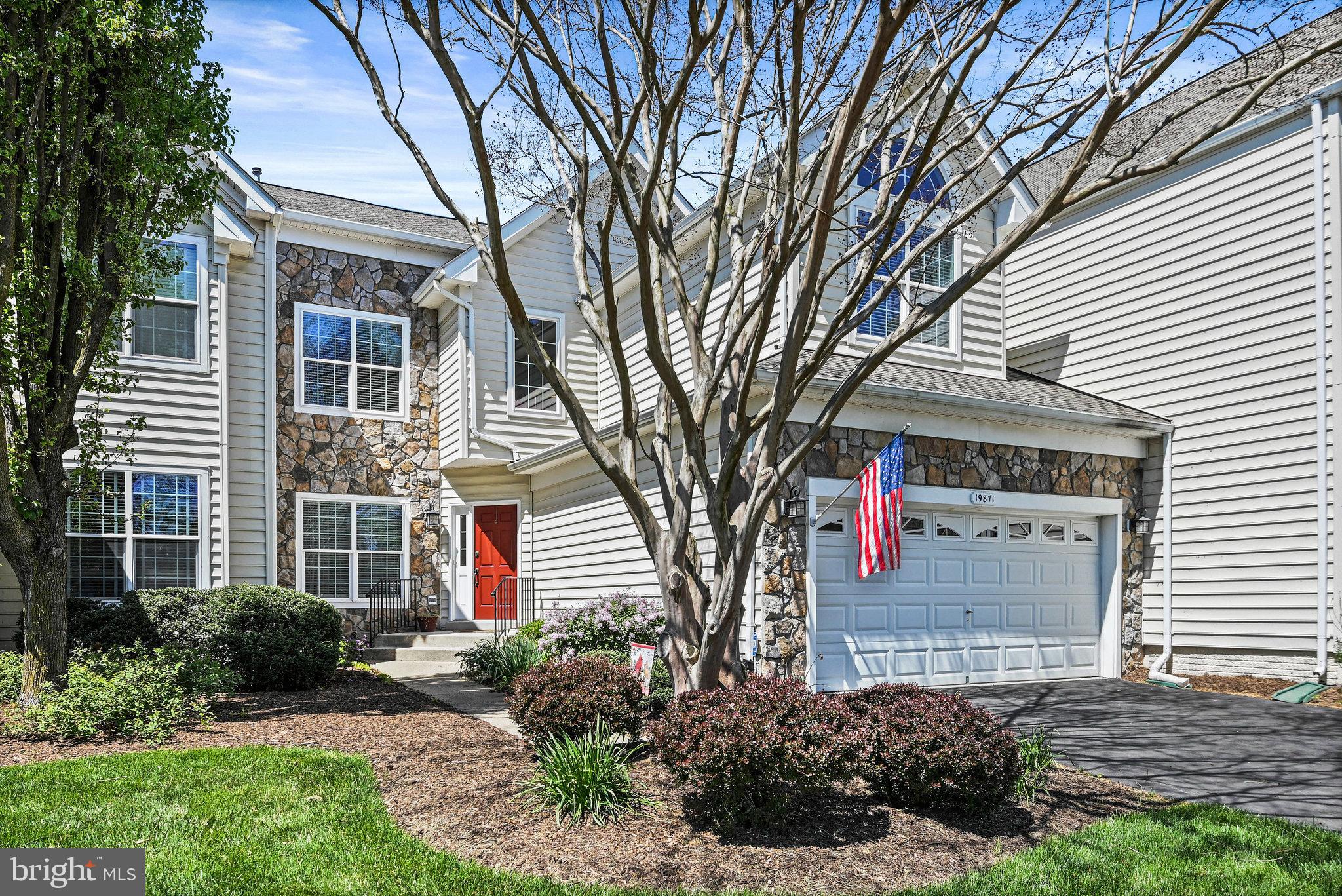 19871 NAPLES LAKES TERRACE