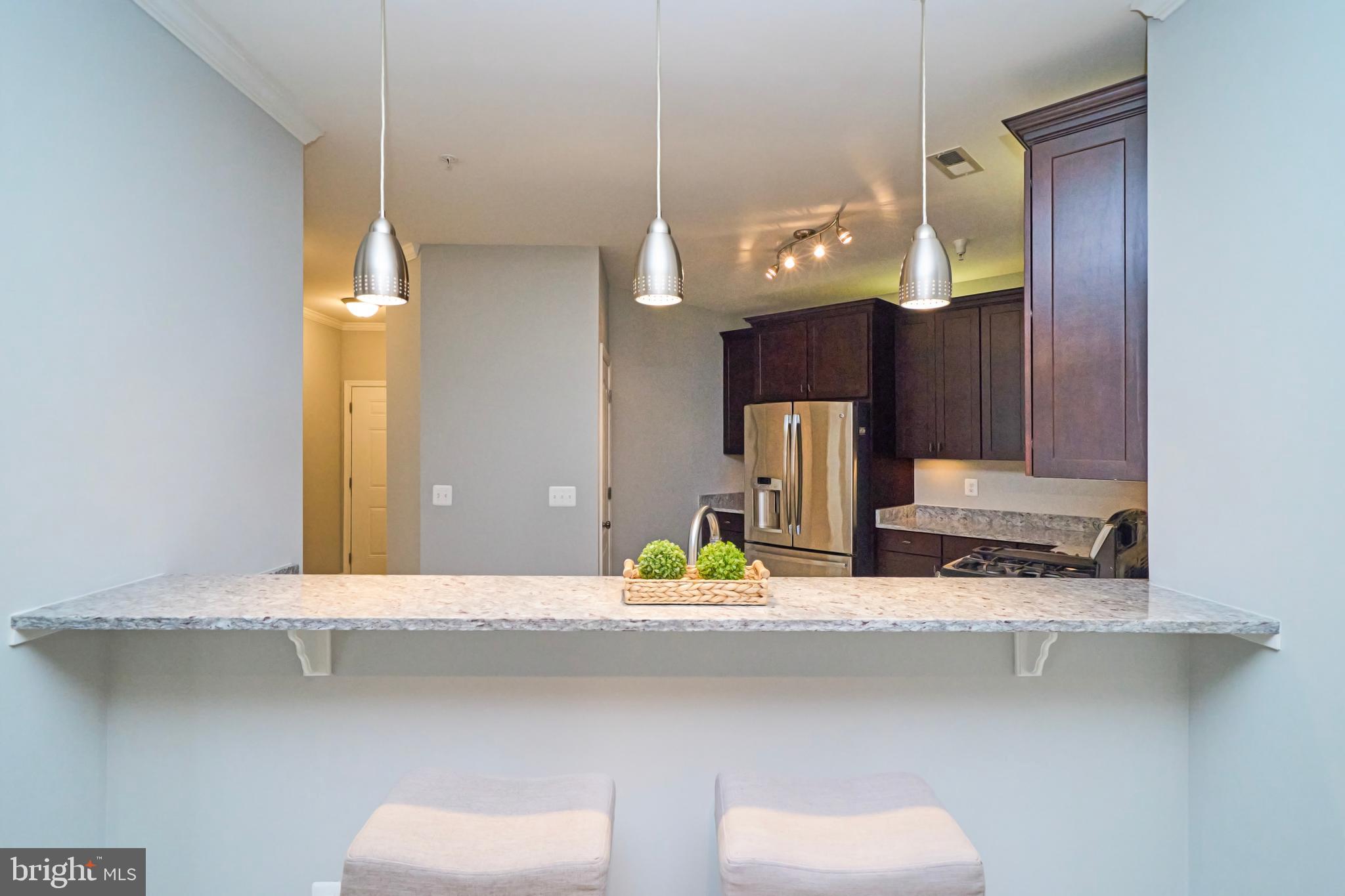 41895 Cathedral Valley Sq #301