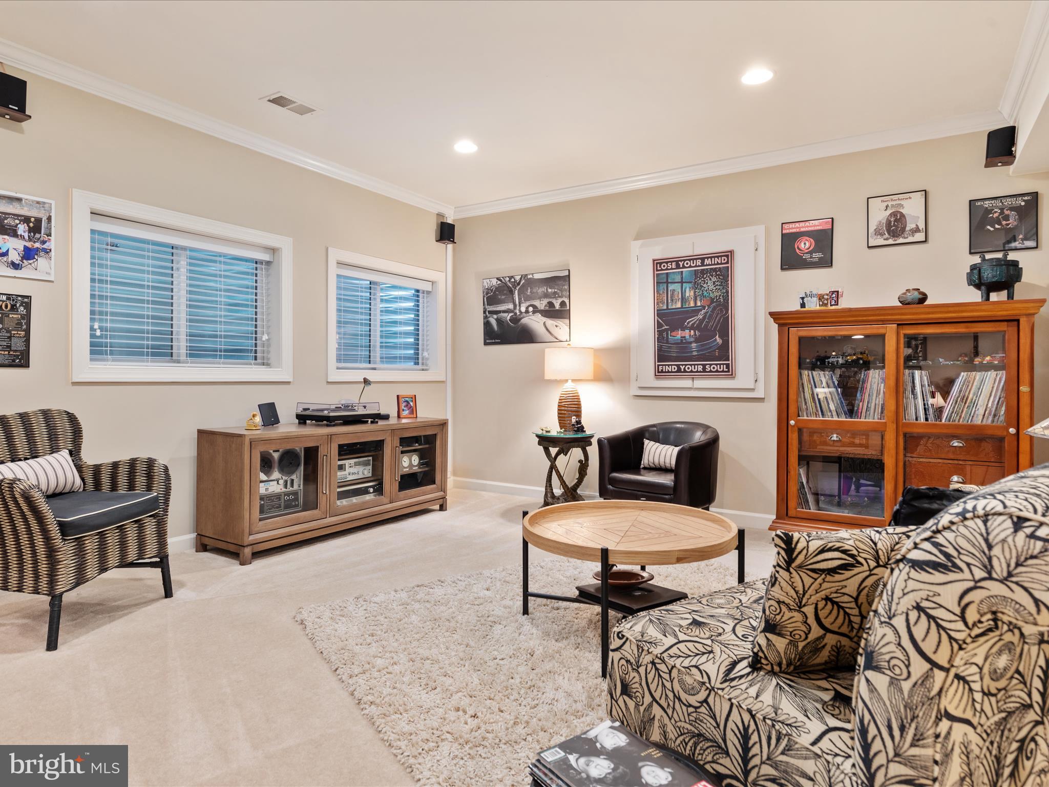 18345 Fairway Oaks Sq