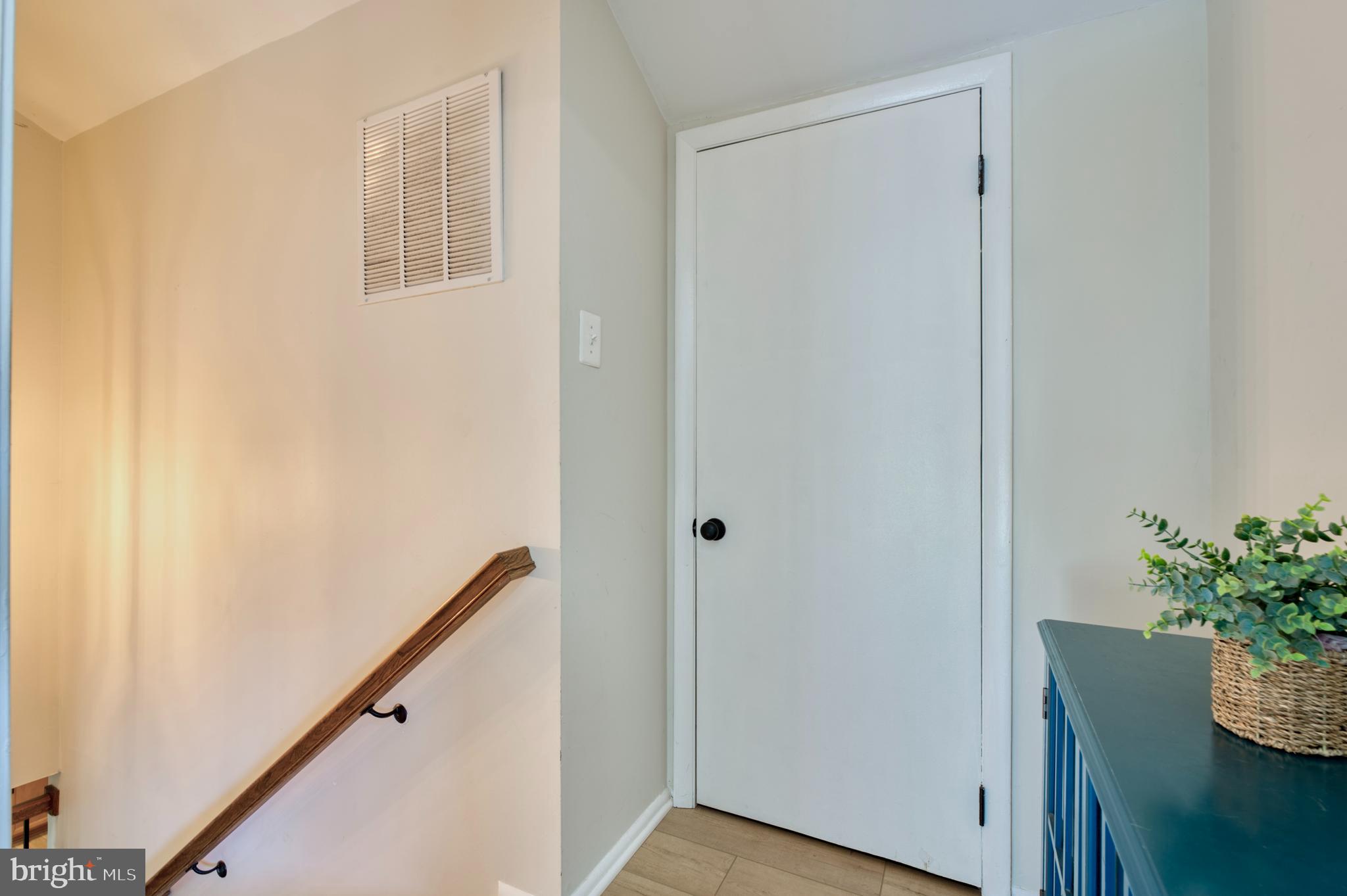 411 Sugarland Run Dr
