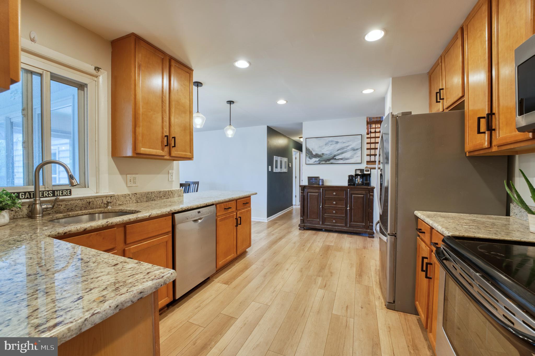 411 Sugarland Run Dr