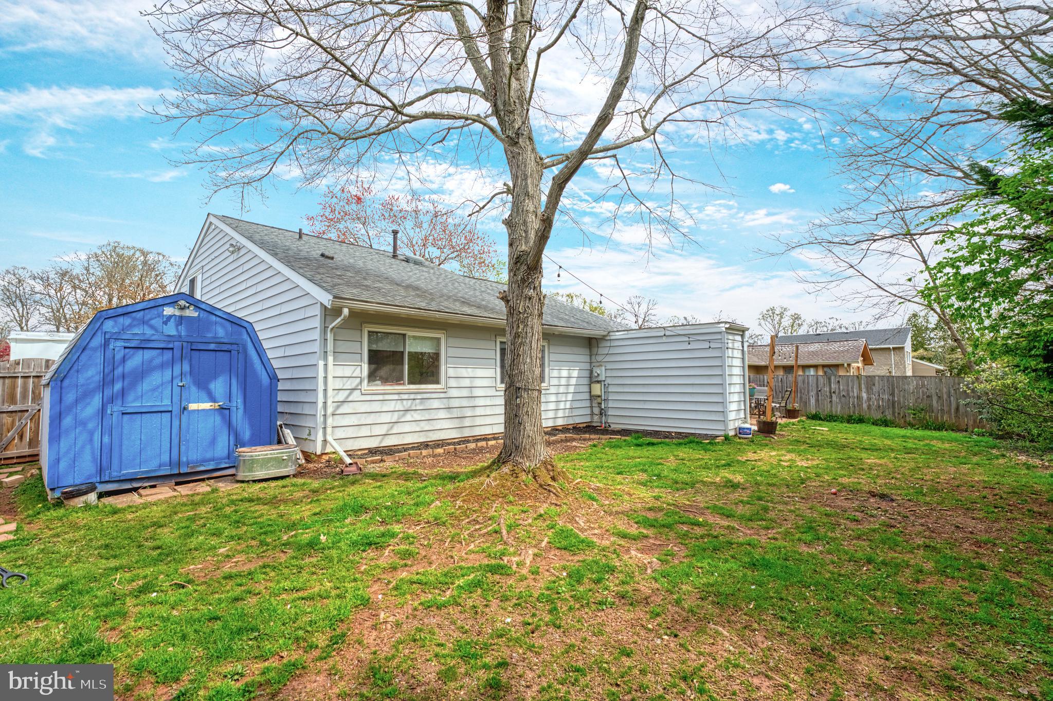 411 Sugarland Run Dr