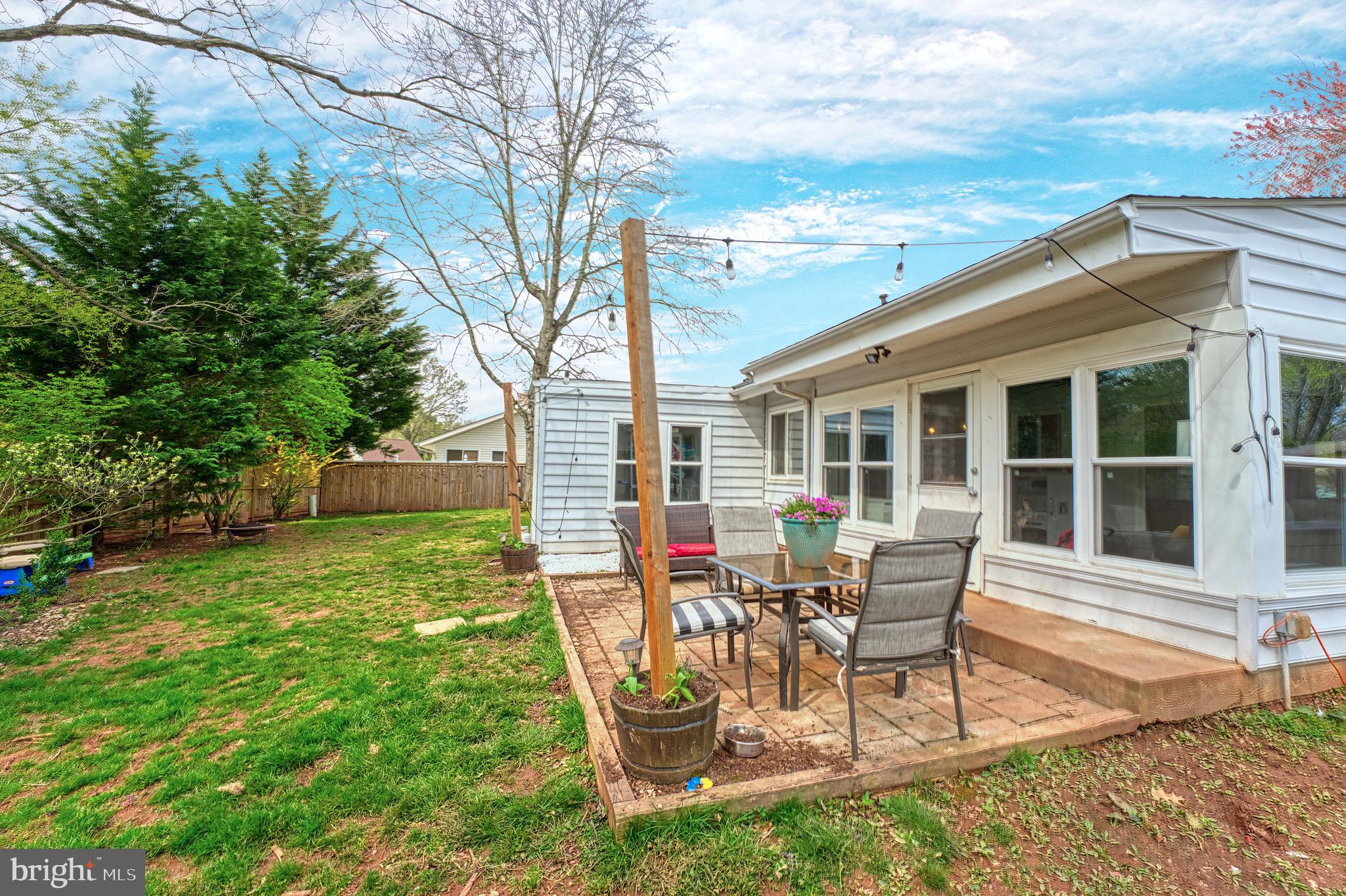 411 Sugarland Run Dr