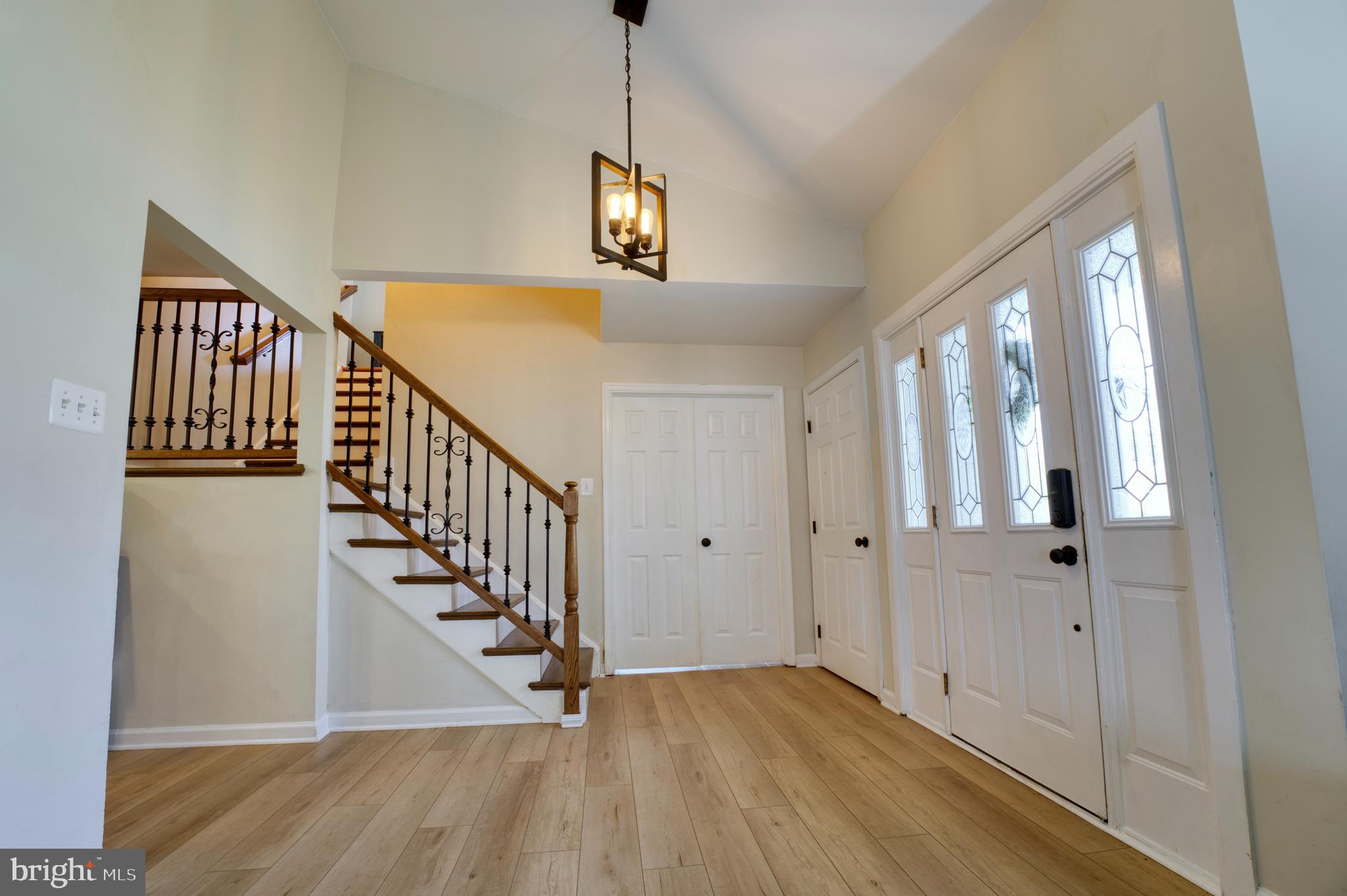 411 Sugarland Run Dr