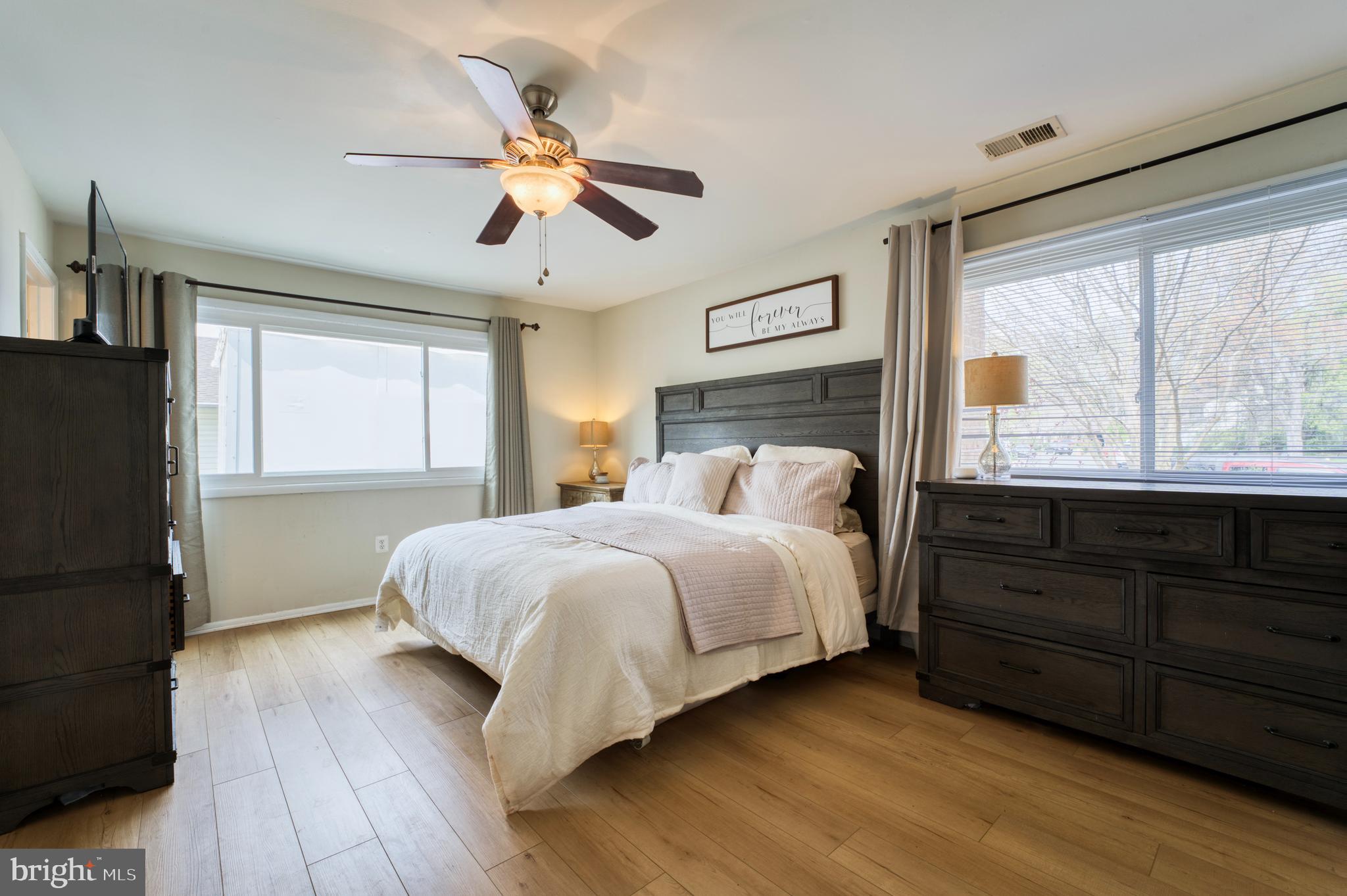 411 Sugarland Run Dr