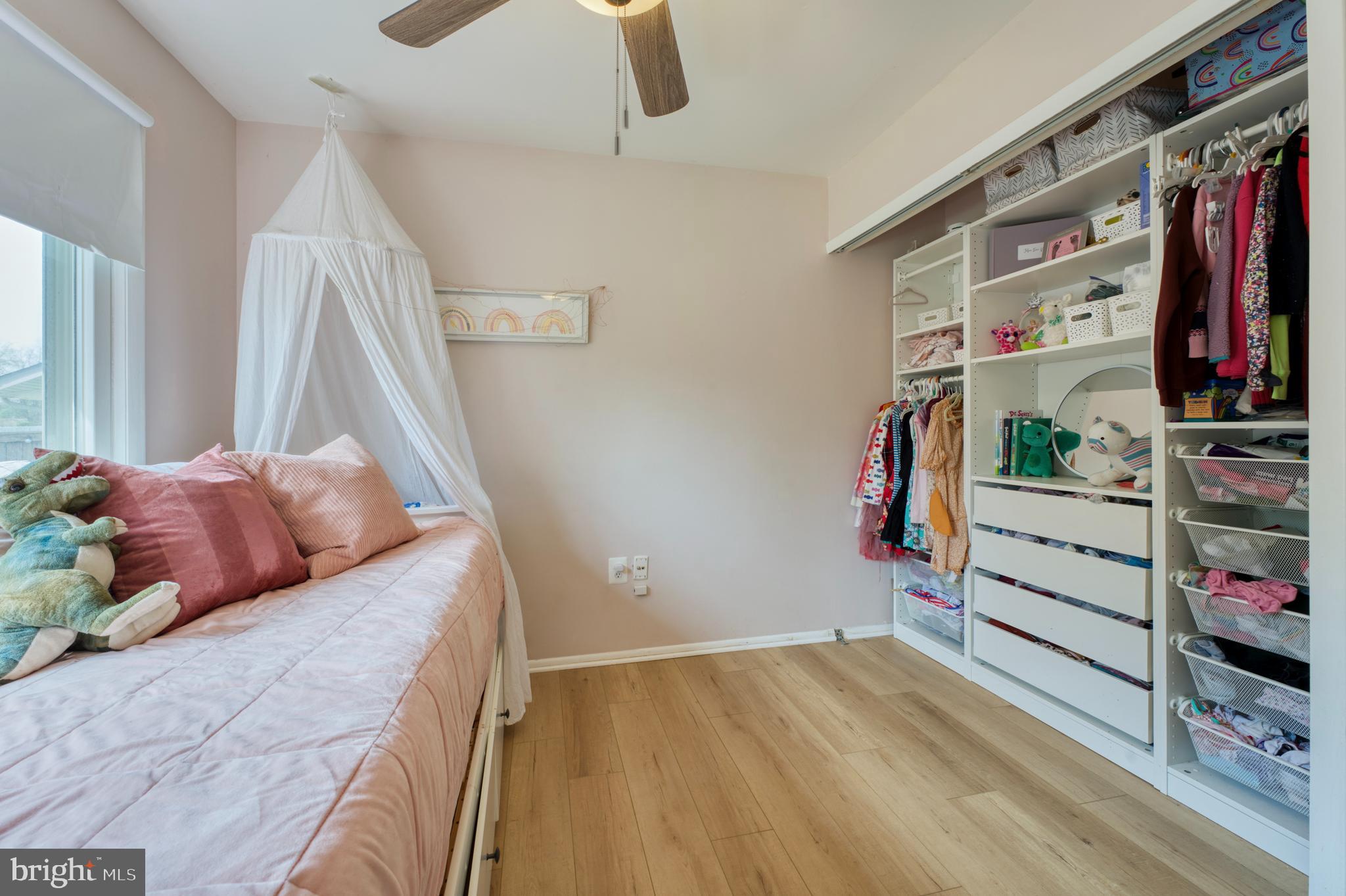 411 Sugarland Run Dr