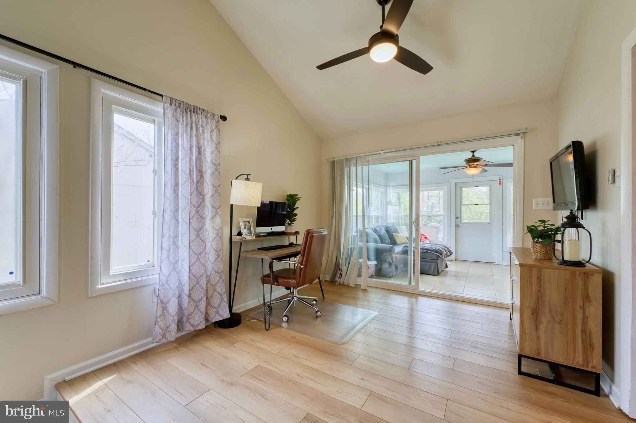 411 Sugarland Run Dr