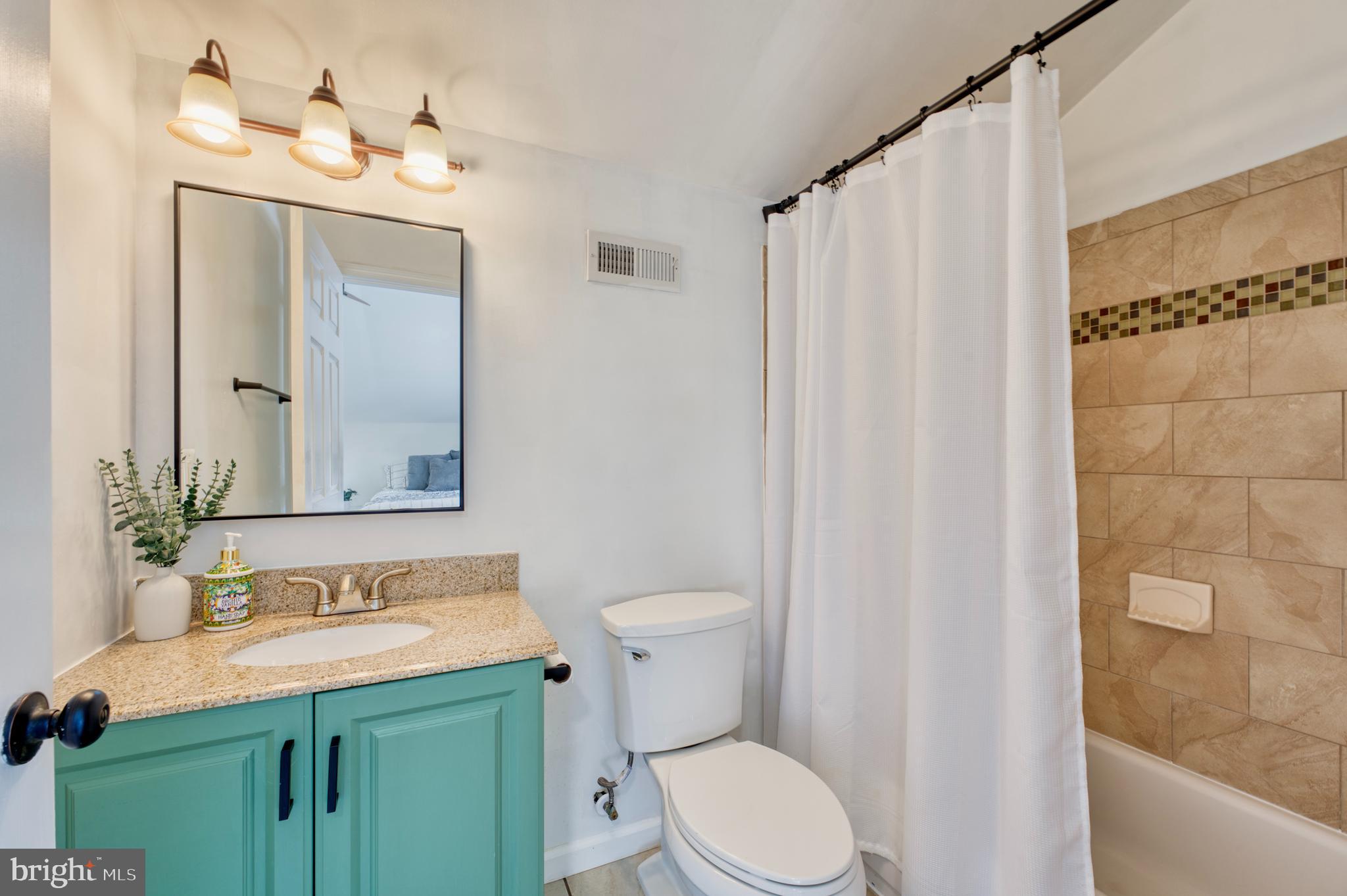 411 Sugarland Run Dr