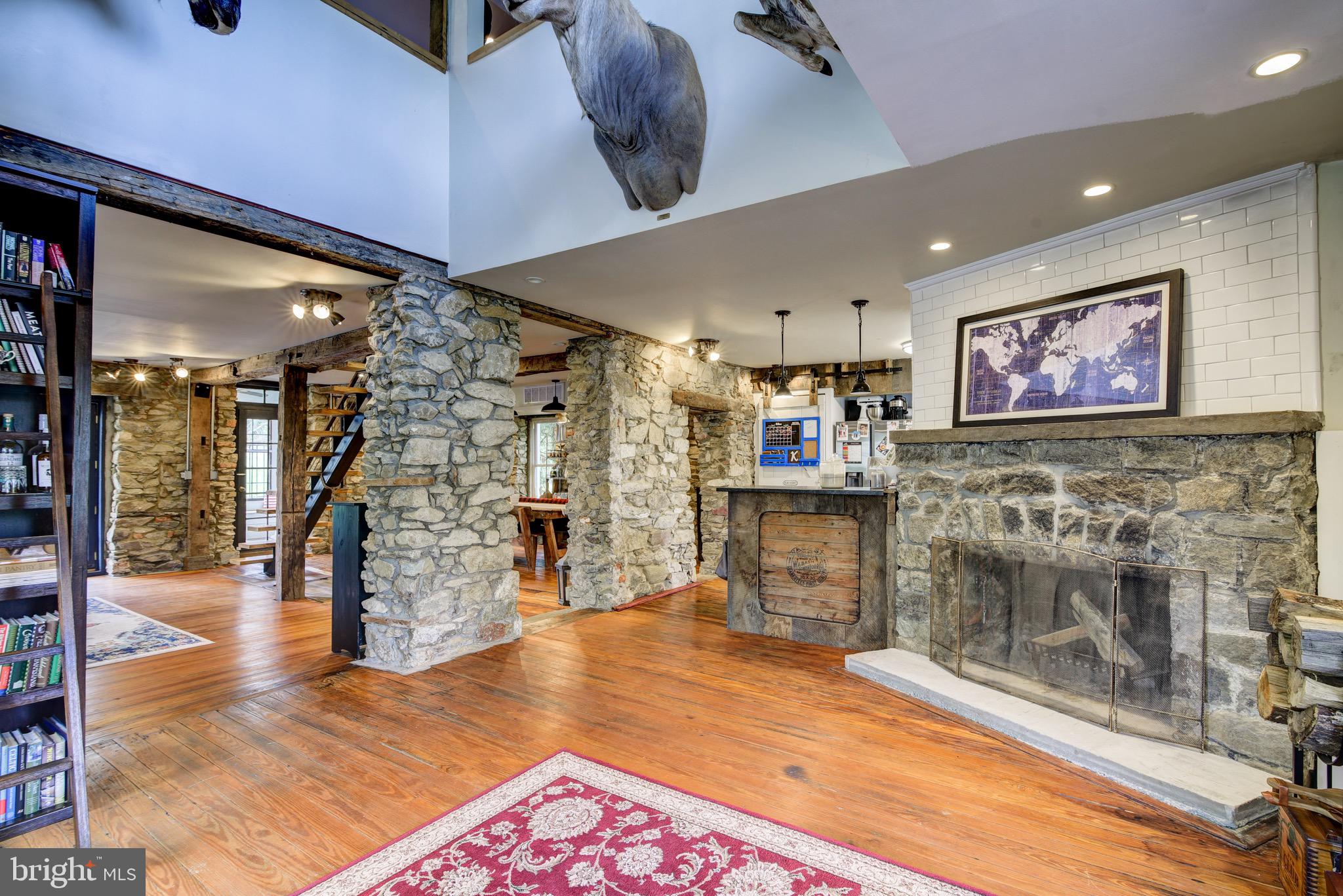 23381 Sam Fred Rd