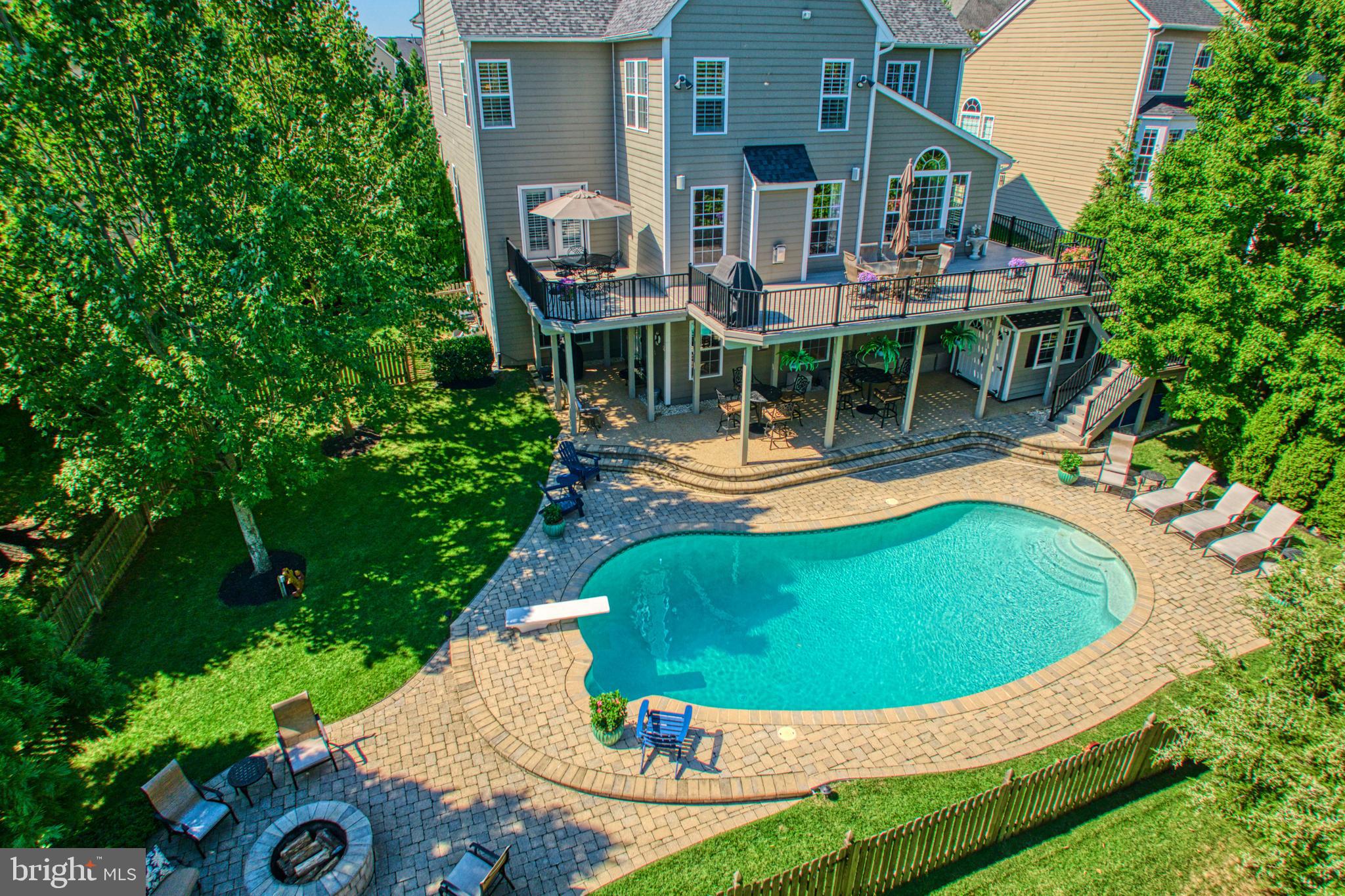 22176 Windy Pine Ct