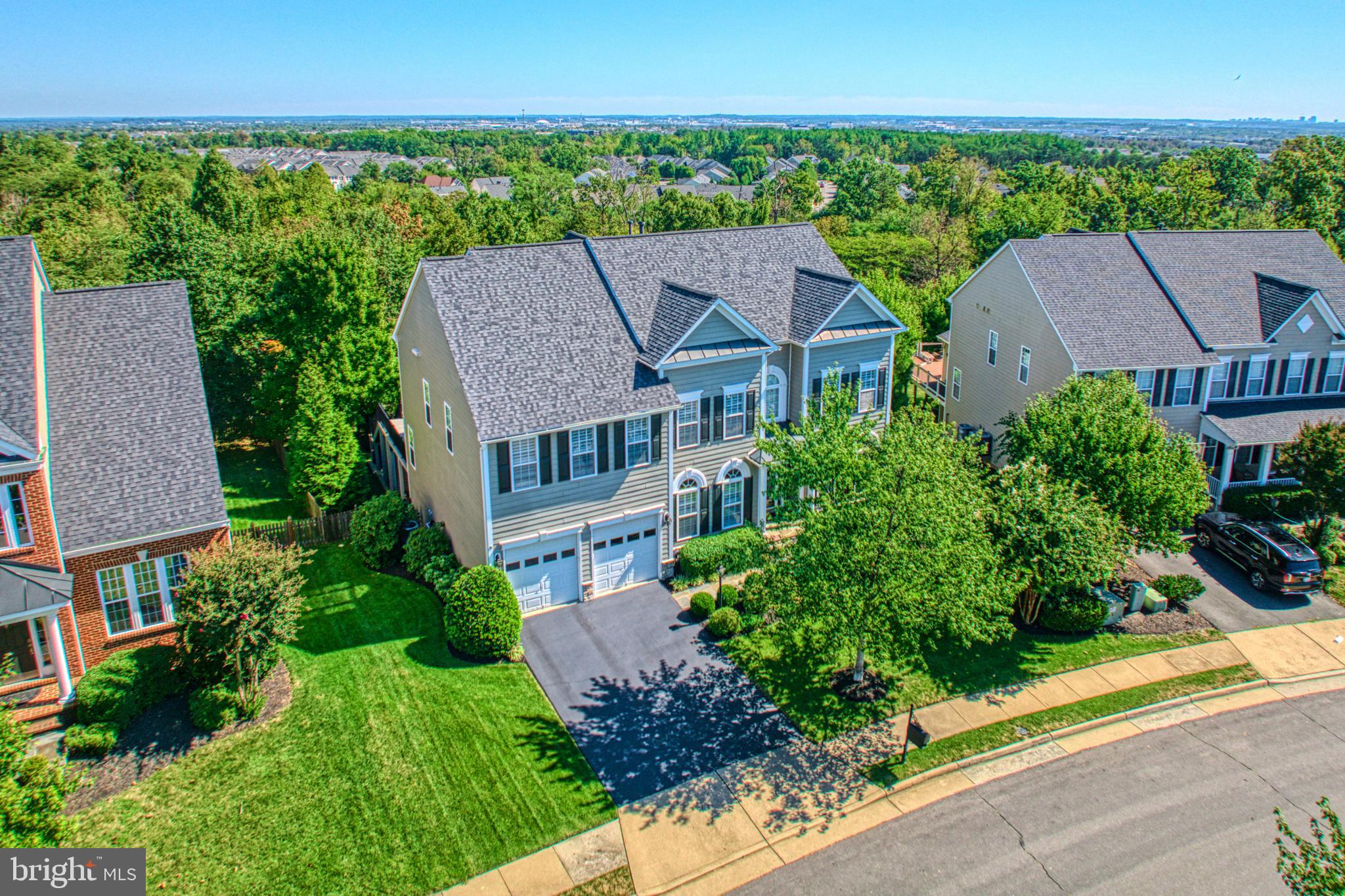 22176 Windy Pine Ct