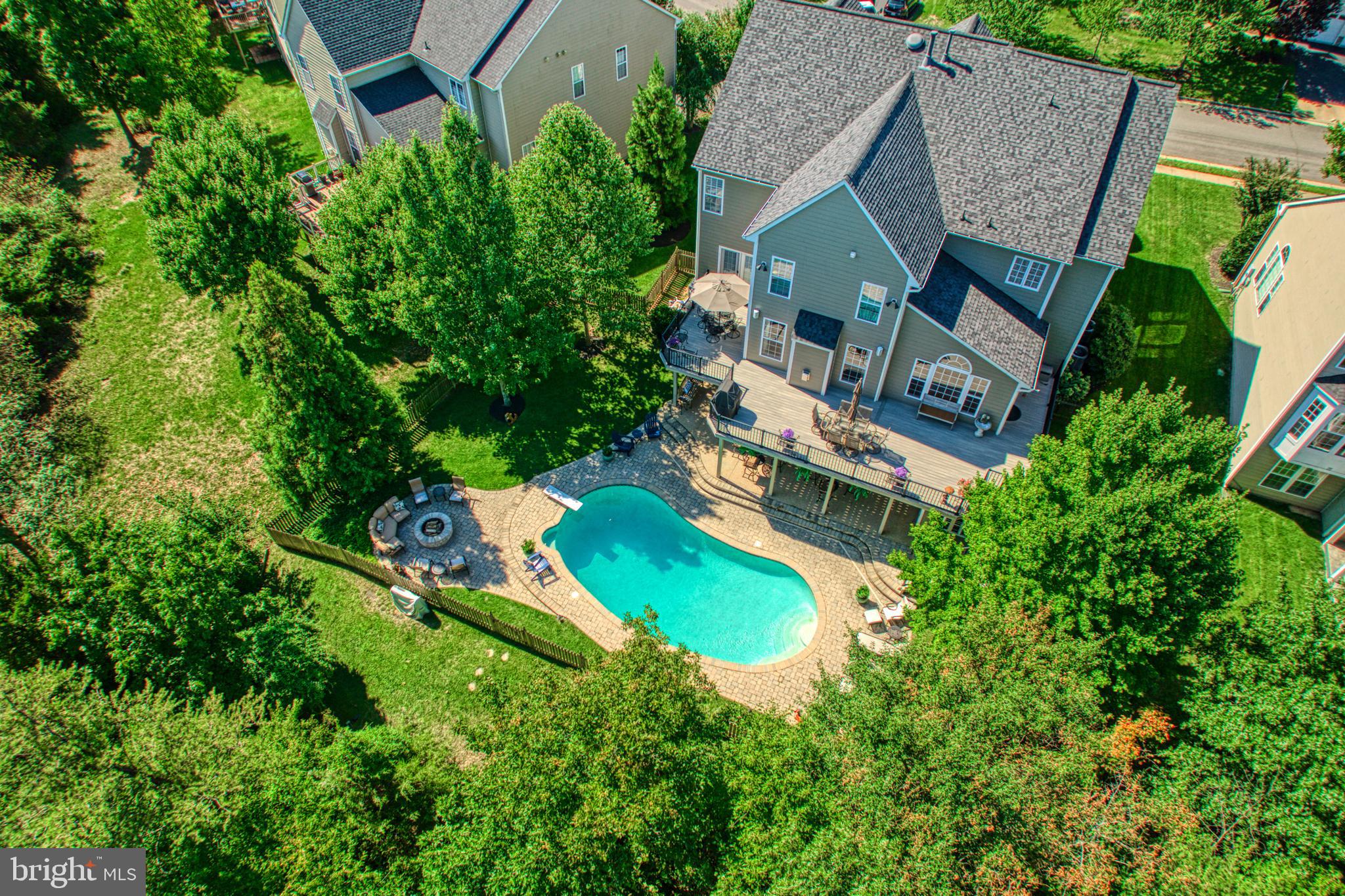 22176 Windy Pine Ct