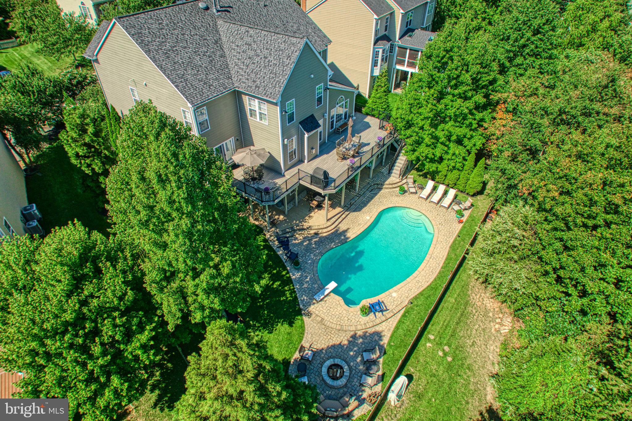 22176 Windy Pine Ct