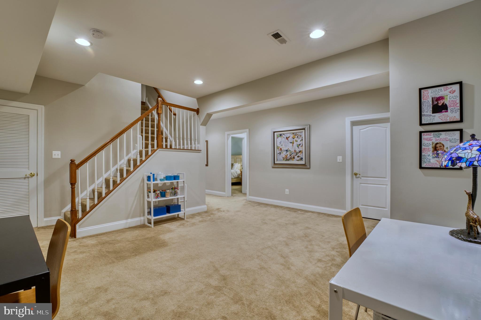 22176 Windy Pine Ct