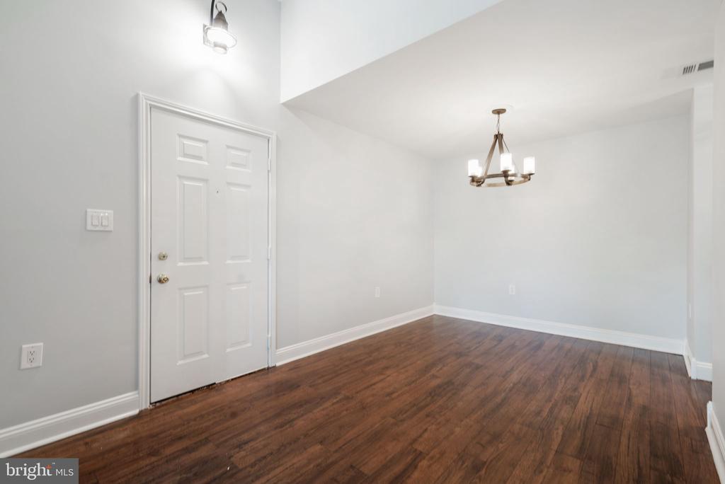 20965 Timber Ridge Ter #302