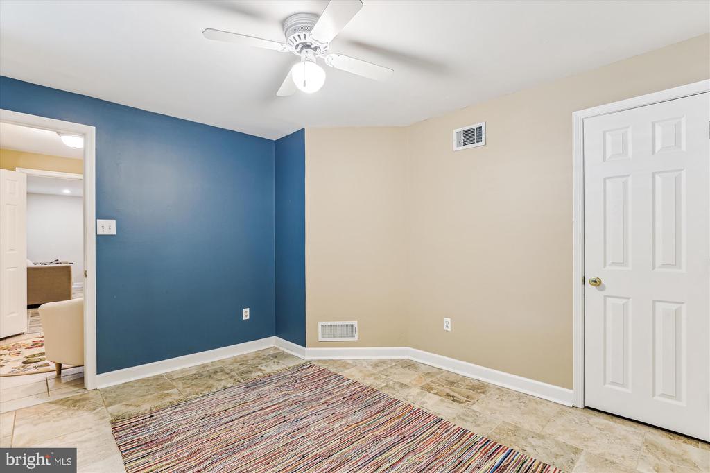 20584 Marsh