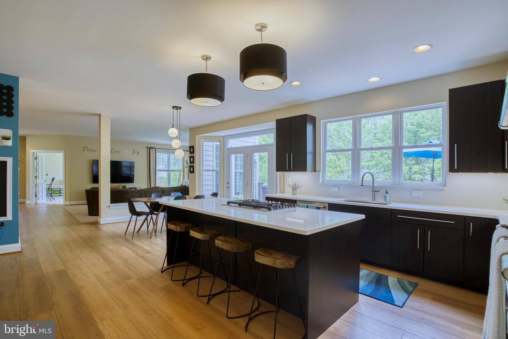 42104 Glacier Bay Ct