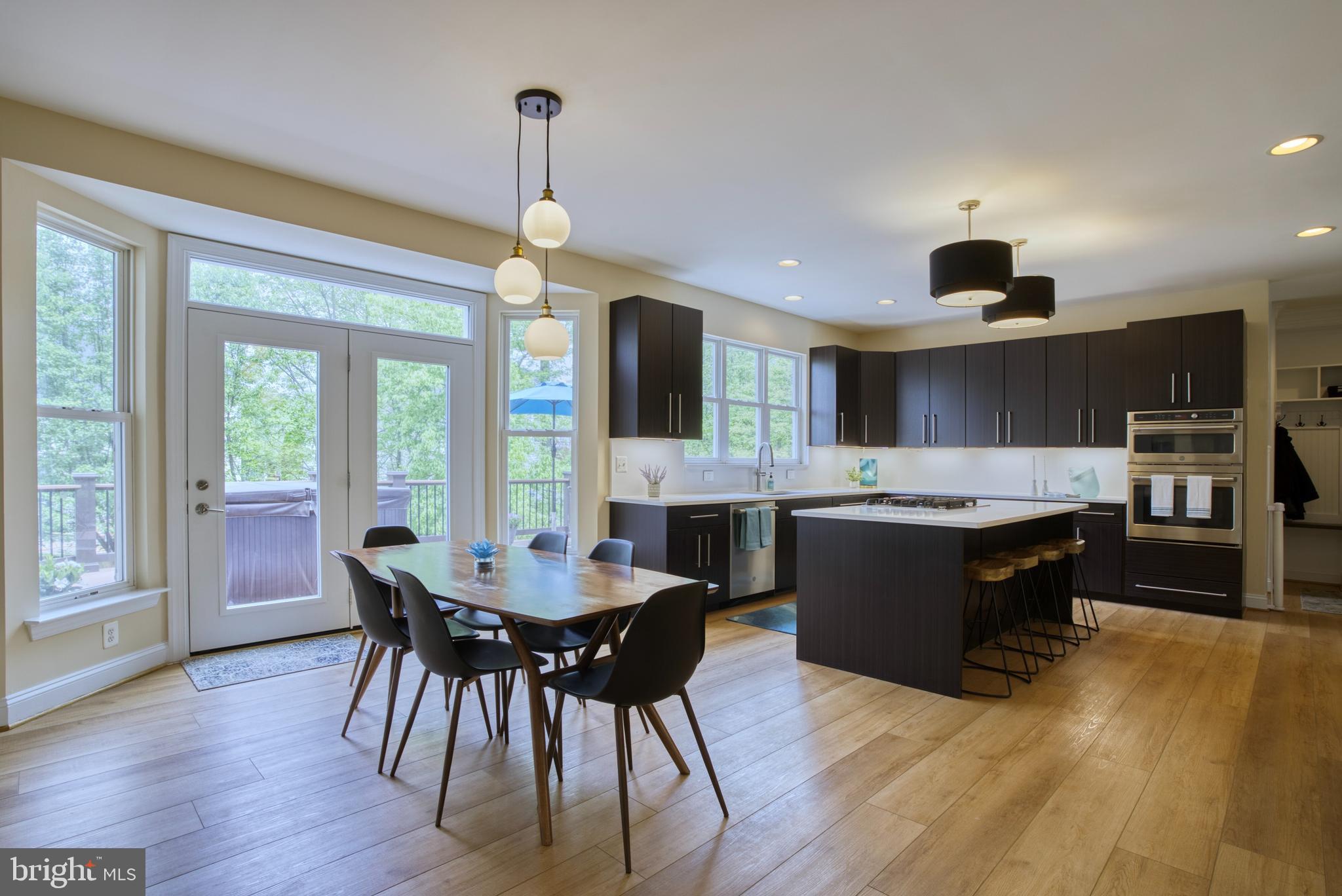42104 Glacier Bay Ct