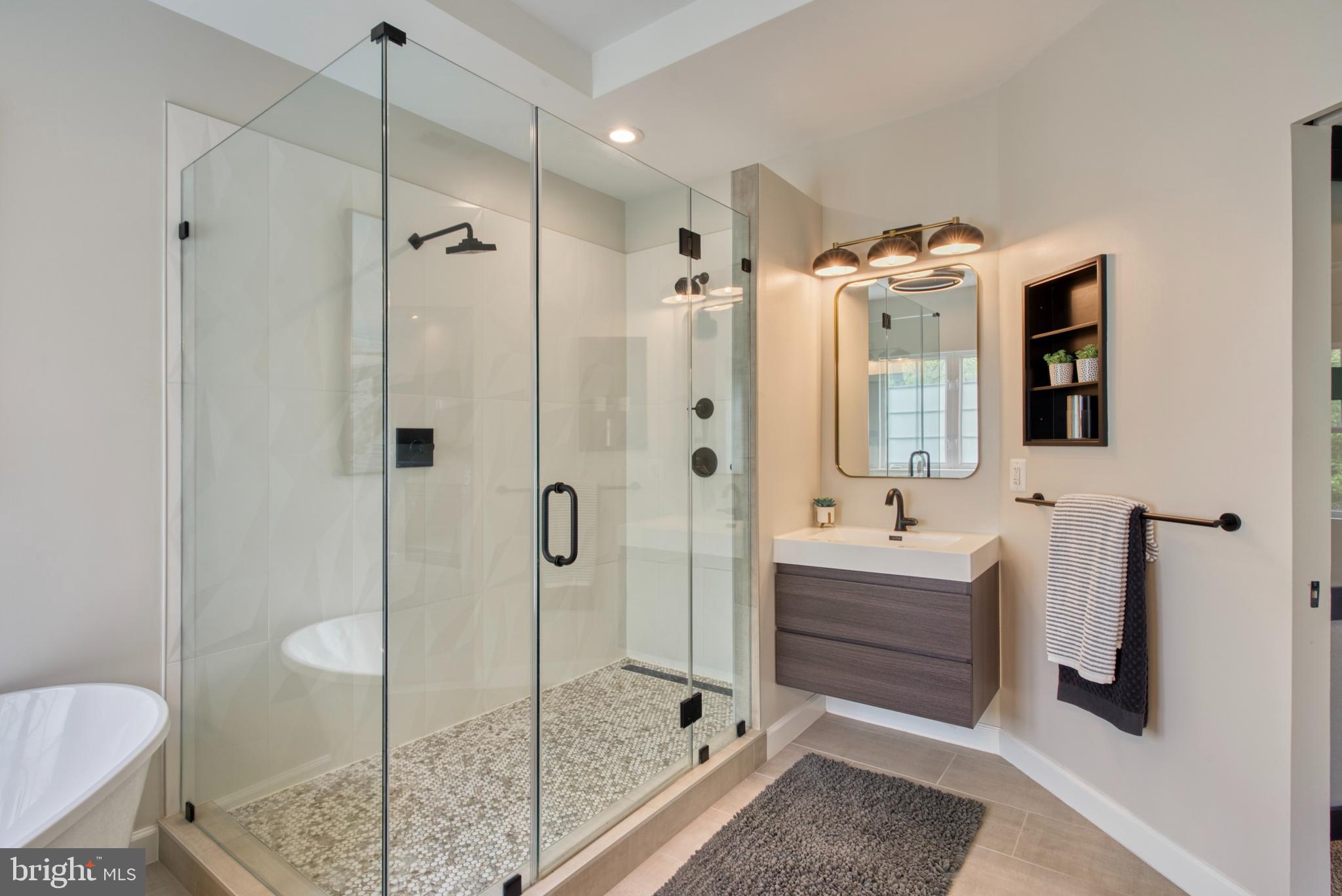 42104 Glacier Bay Ct