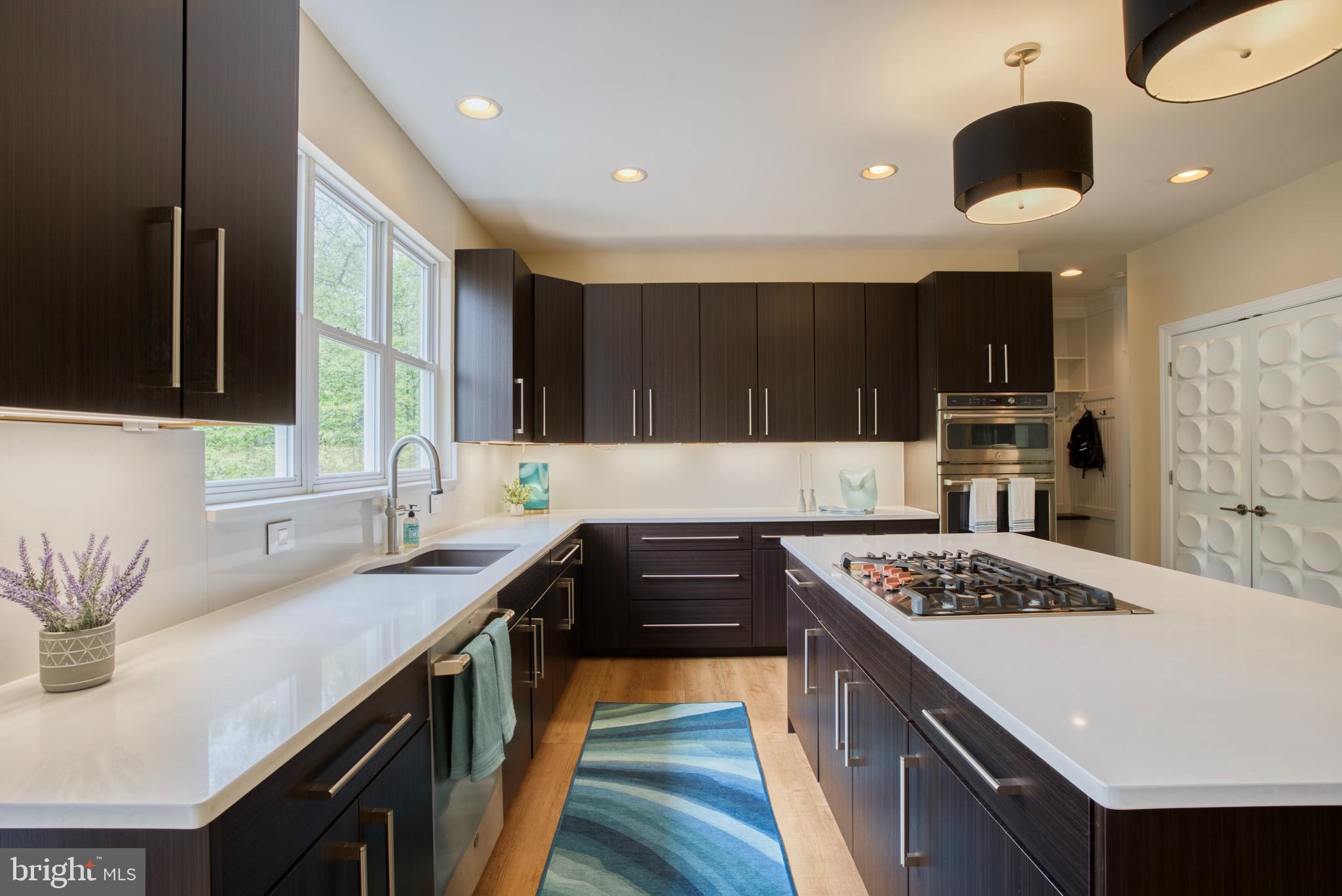 42104 Glacier Bay Ct