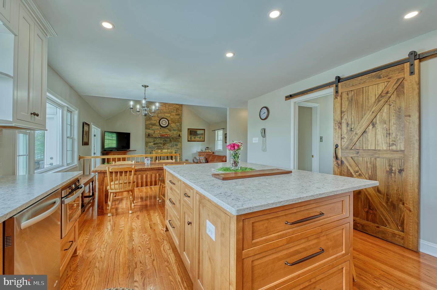 36181 Foxlore Farm Ln