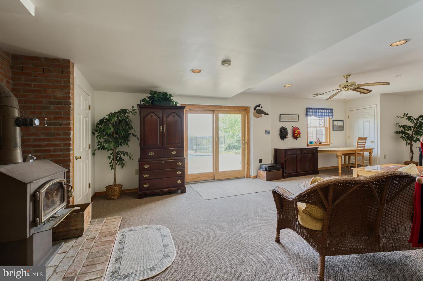 36181 Foxlore Farm Ln