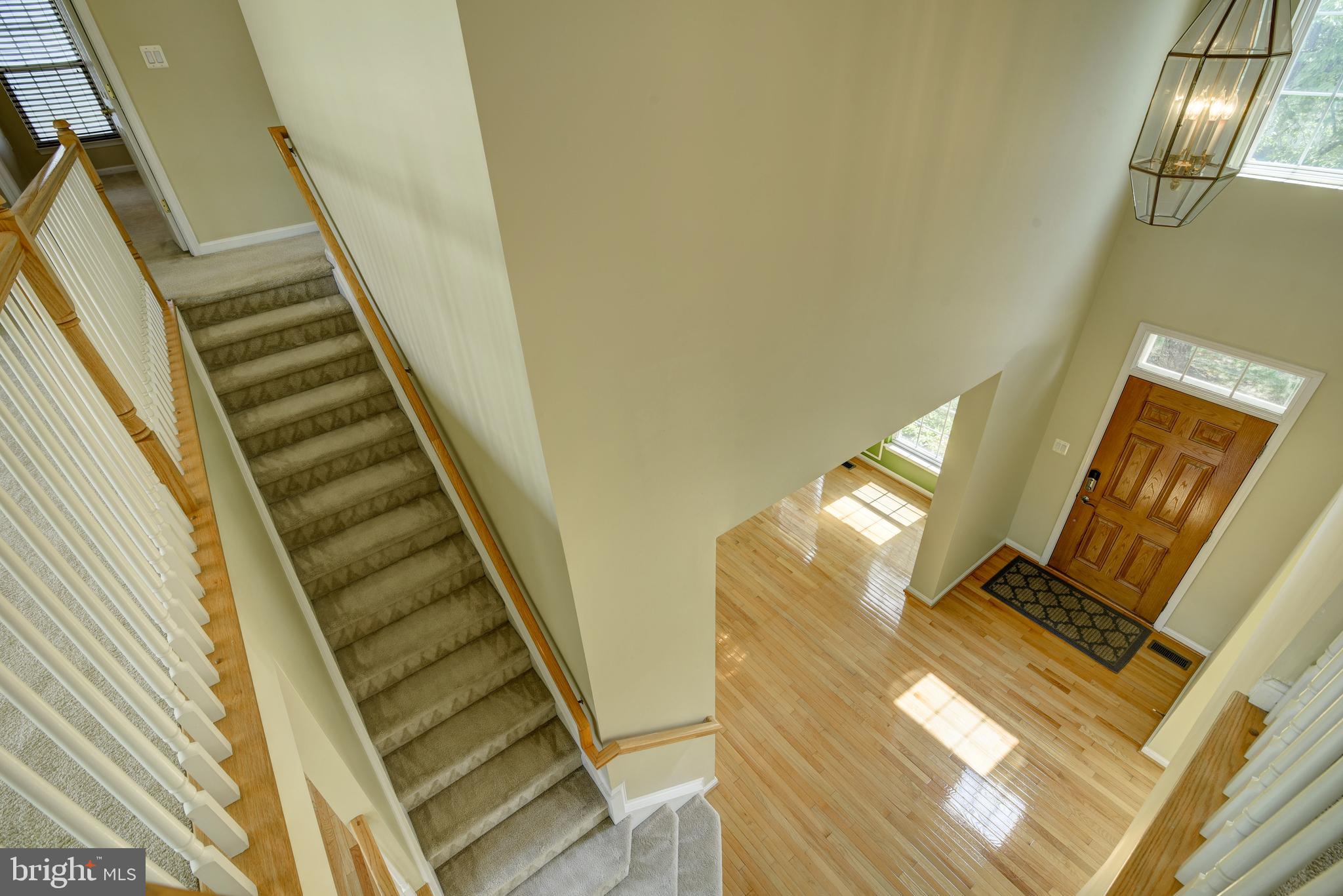 750 Bonnie Ridge Dr NE