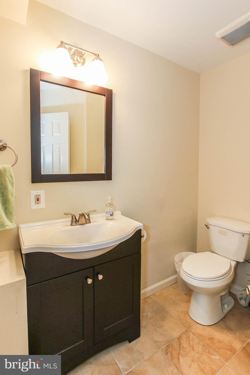 47687 Whirlpool Sq