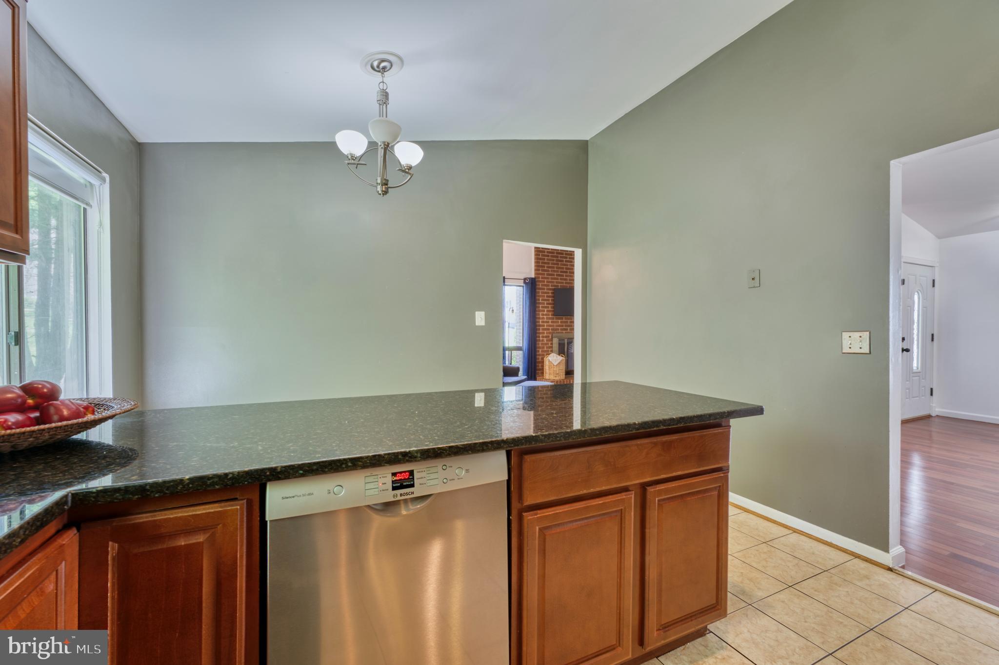 206 Keyes Ct