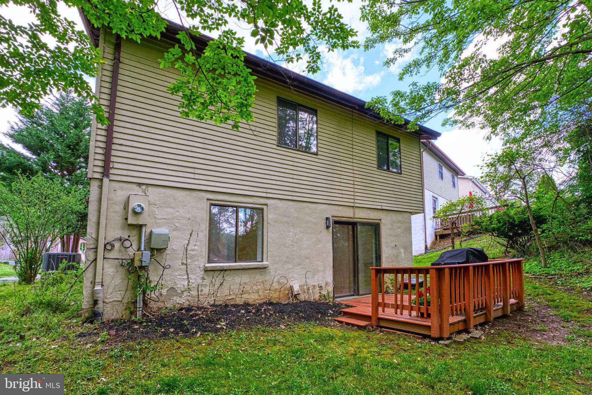 206 Keyes Ct