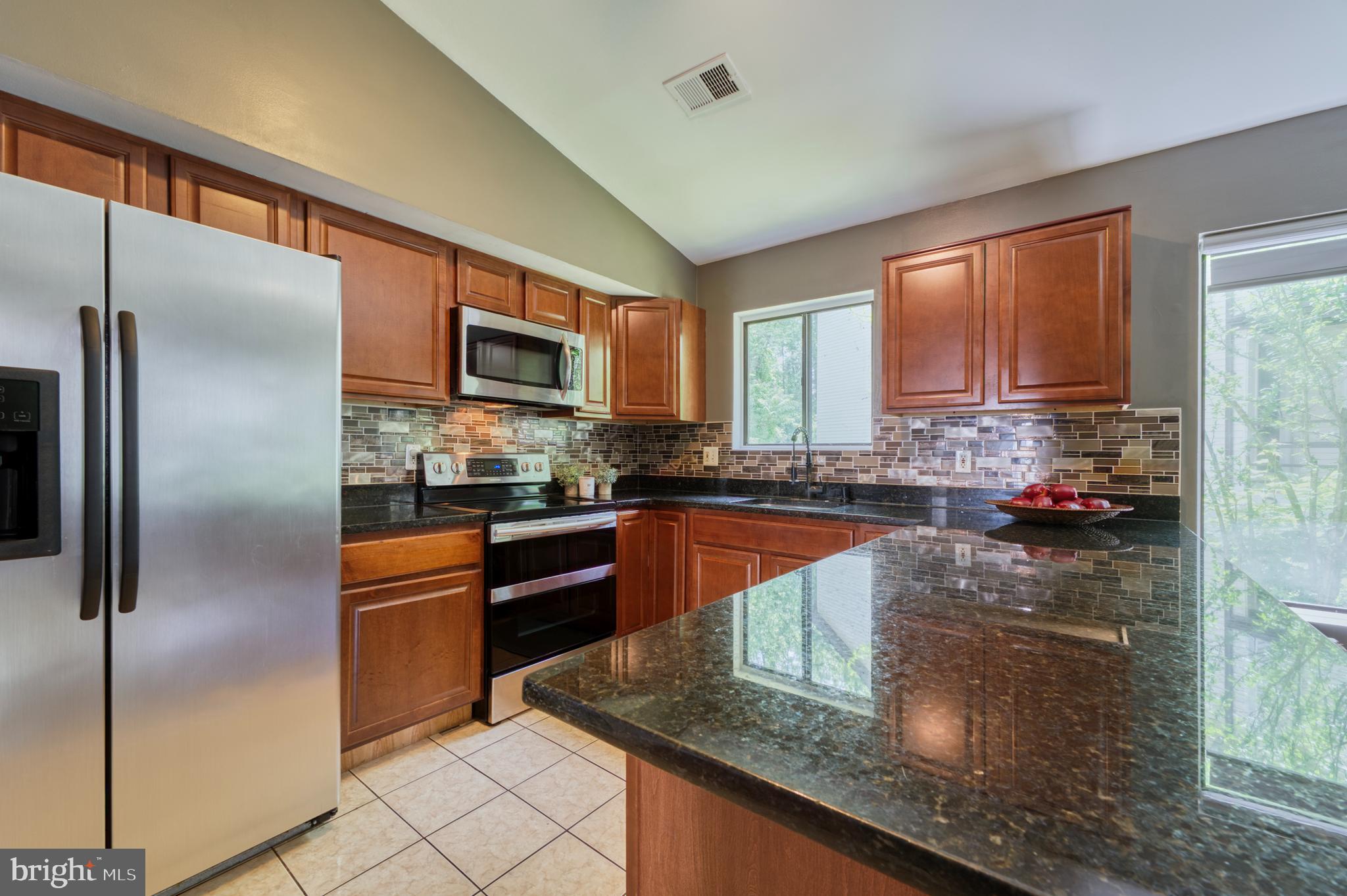 206 Keyes Ct