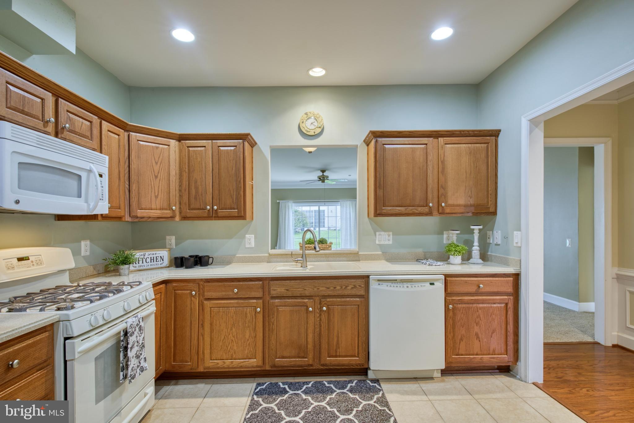 44485 Maltese Falcon Sq