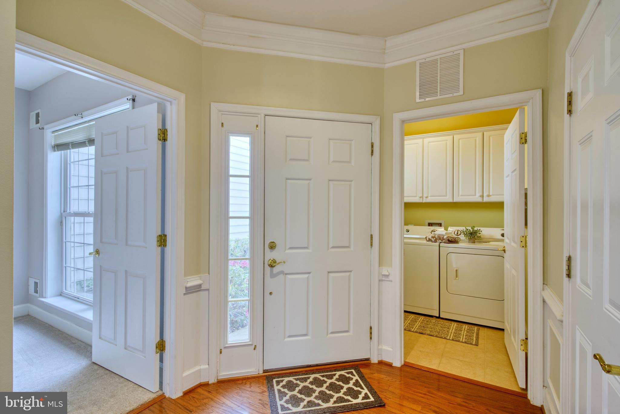 44485 Maltese Falcon Sq