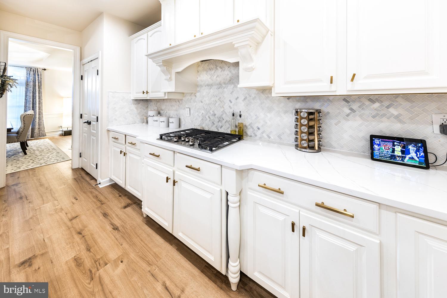 24946 Bannockburn Ter