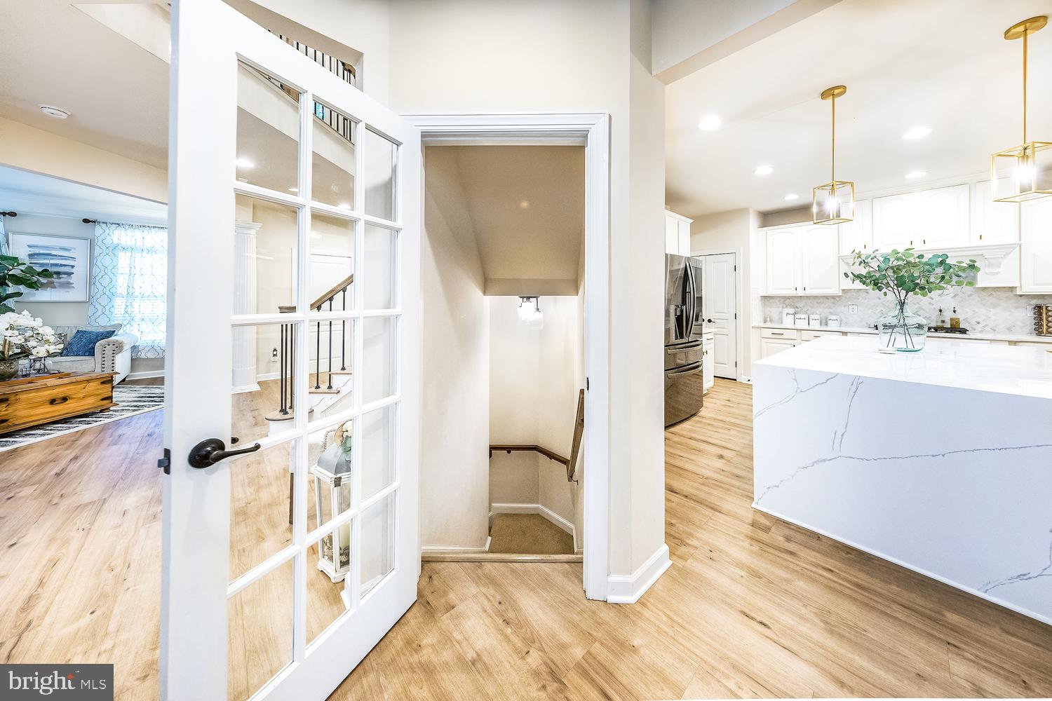 24946 Bannockburn Ter