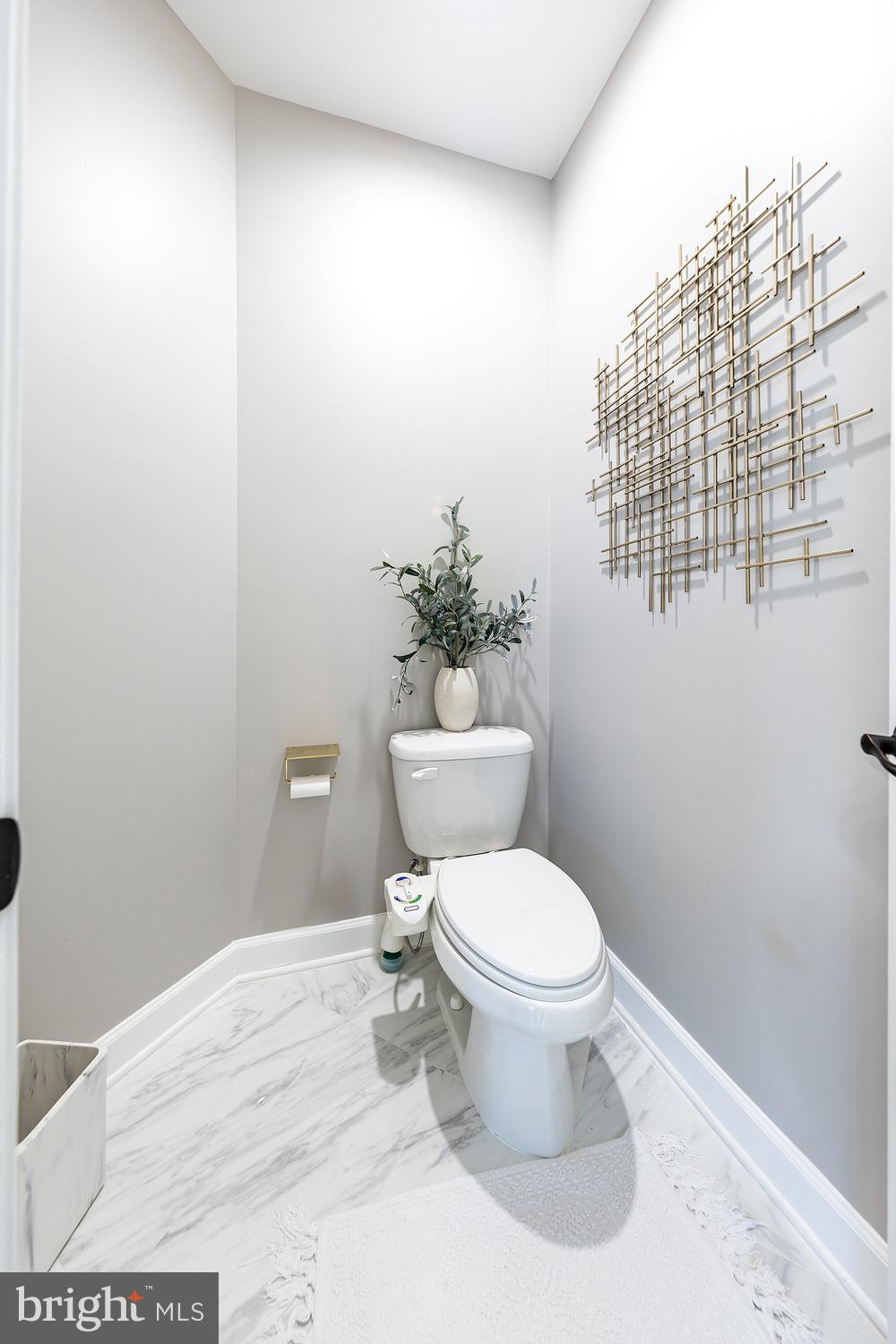 24946 Bannockburn Ter