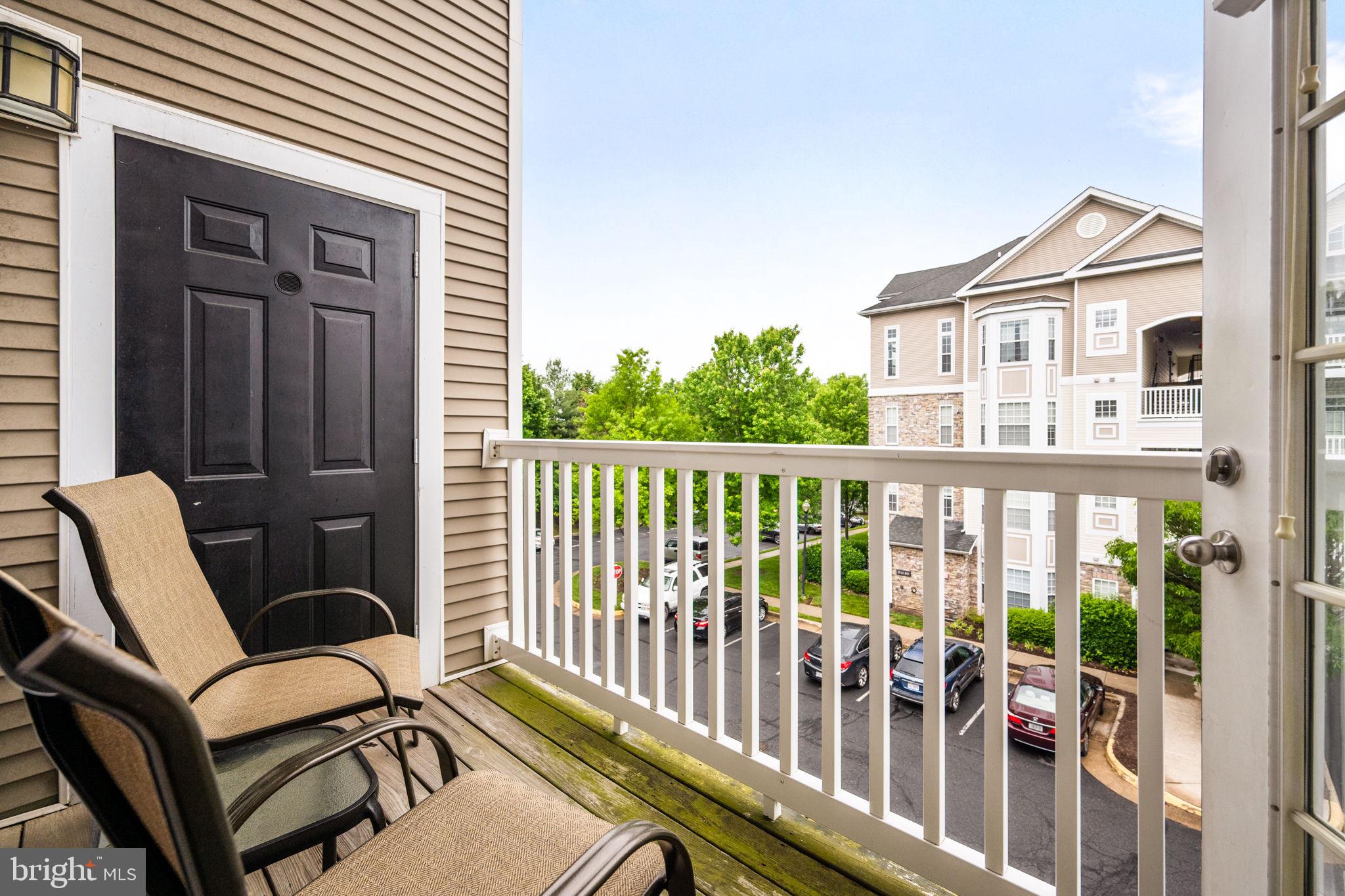 505 Sunset View Ter SE #303