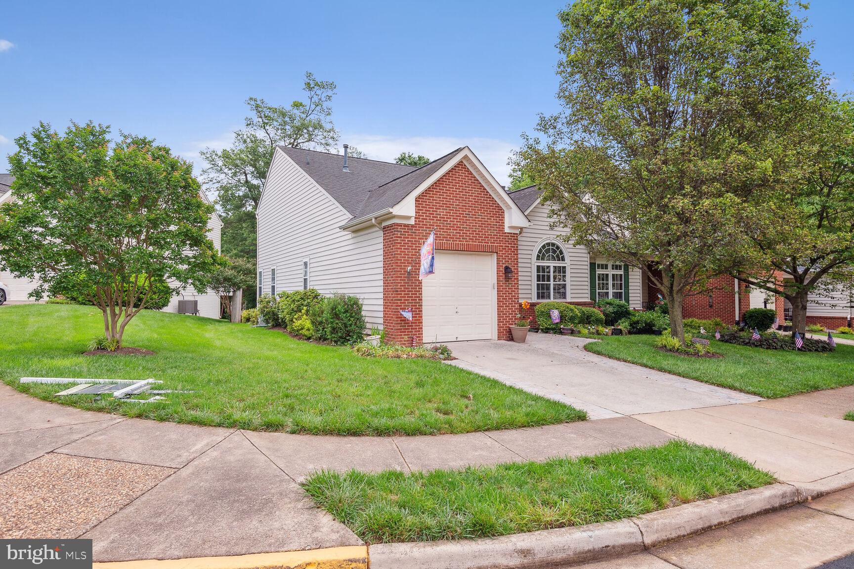 44411 Livonia Ter