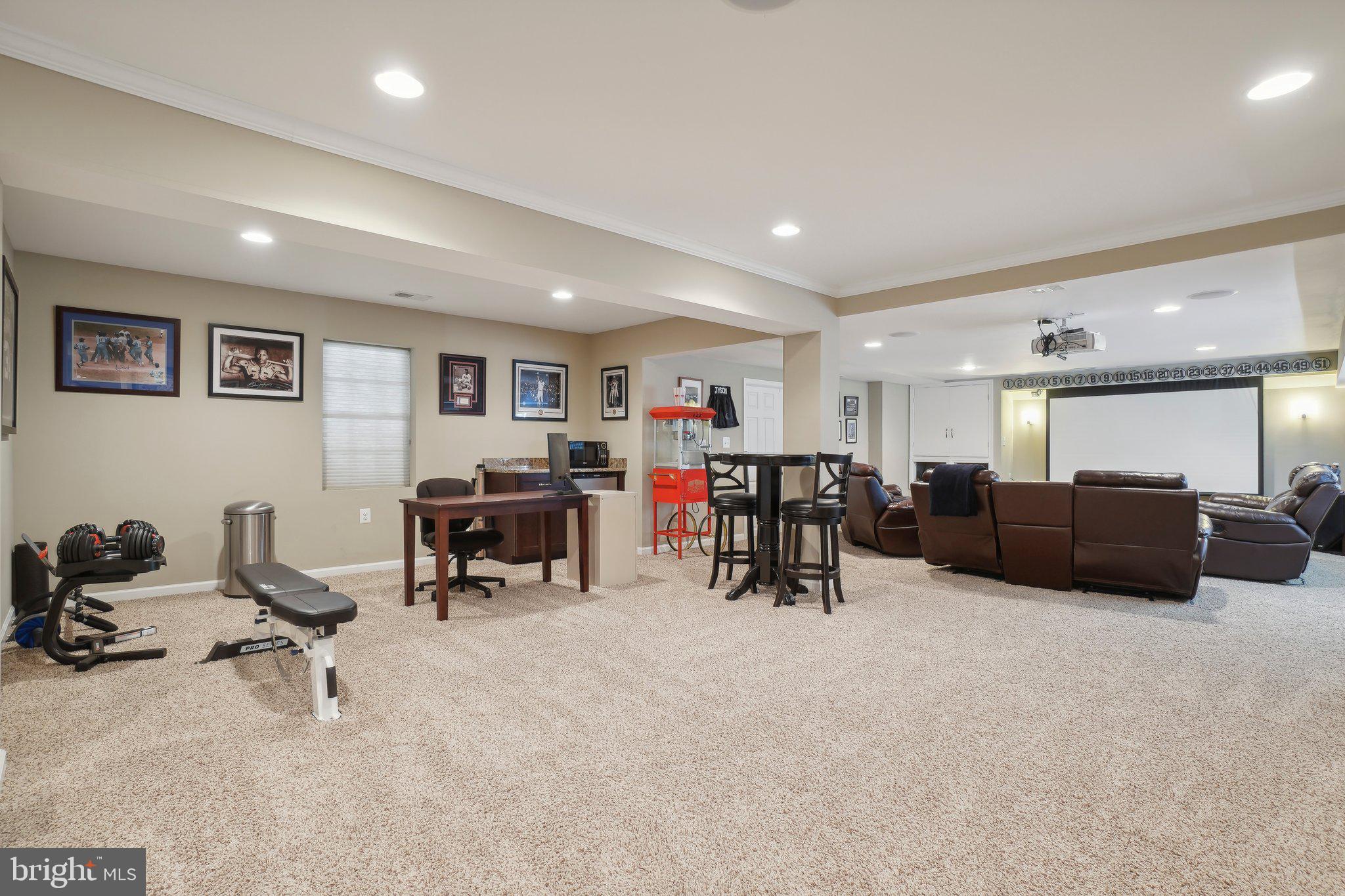 21487 Estate Pl