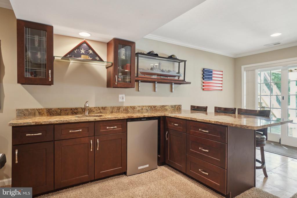 21487 Estate Pl