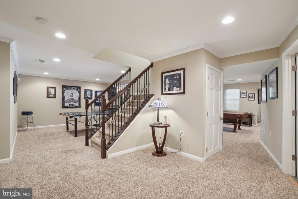 21487 Estate Pl