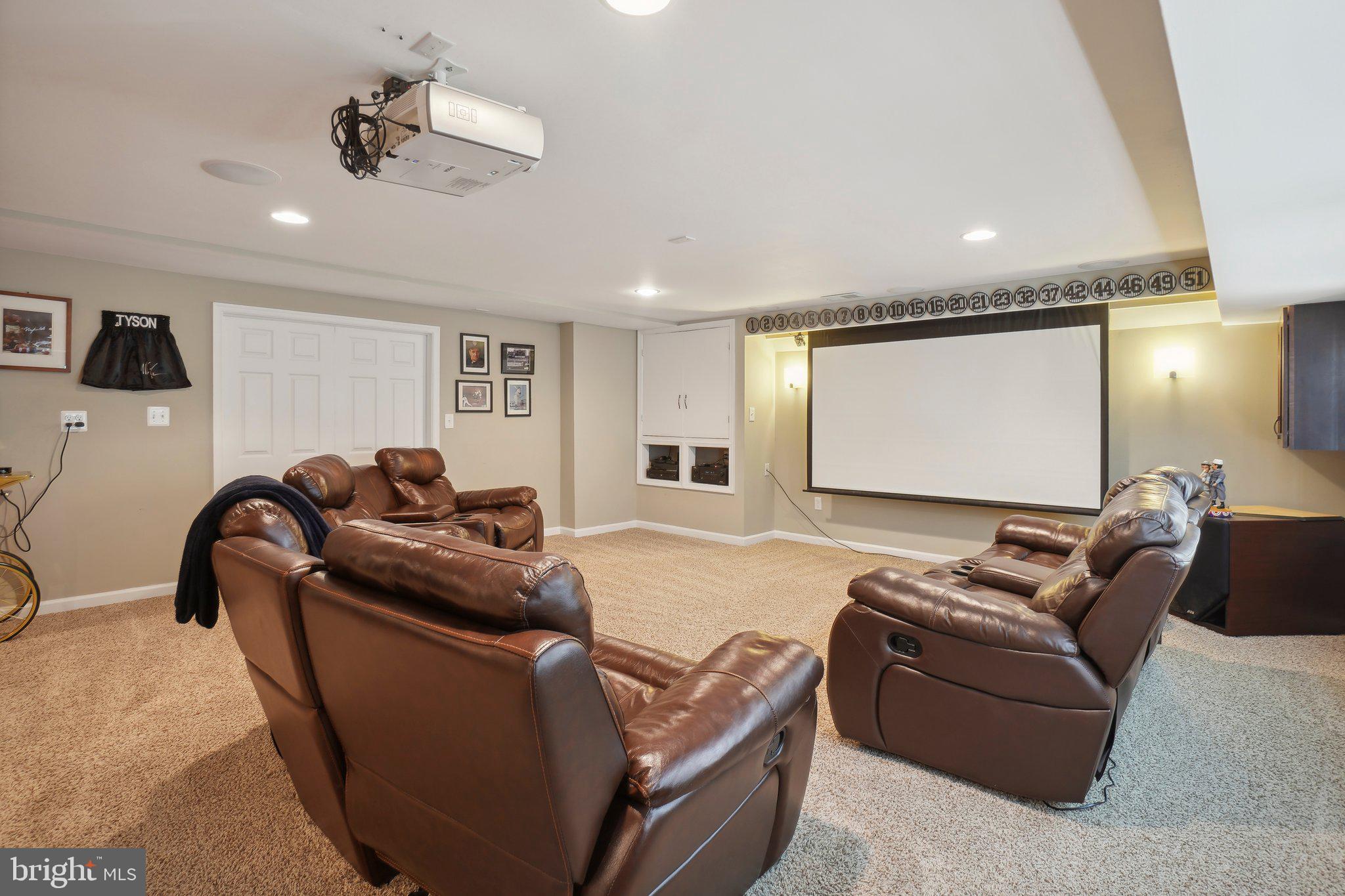 21487 Estate Pl
