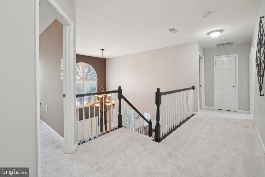 21487 Estate Pl