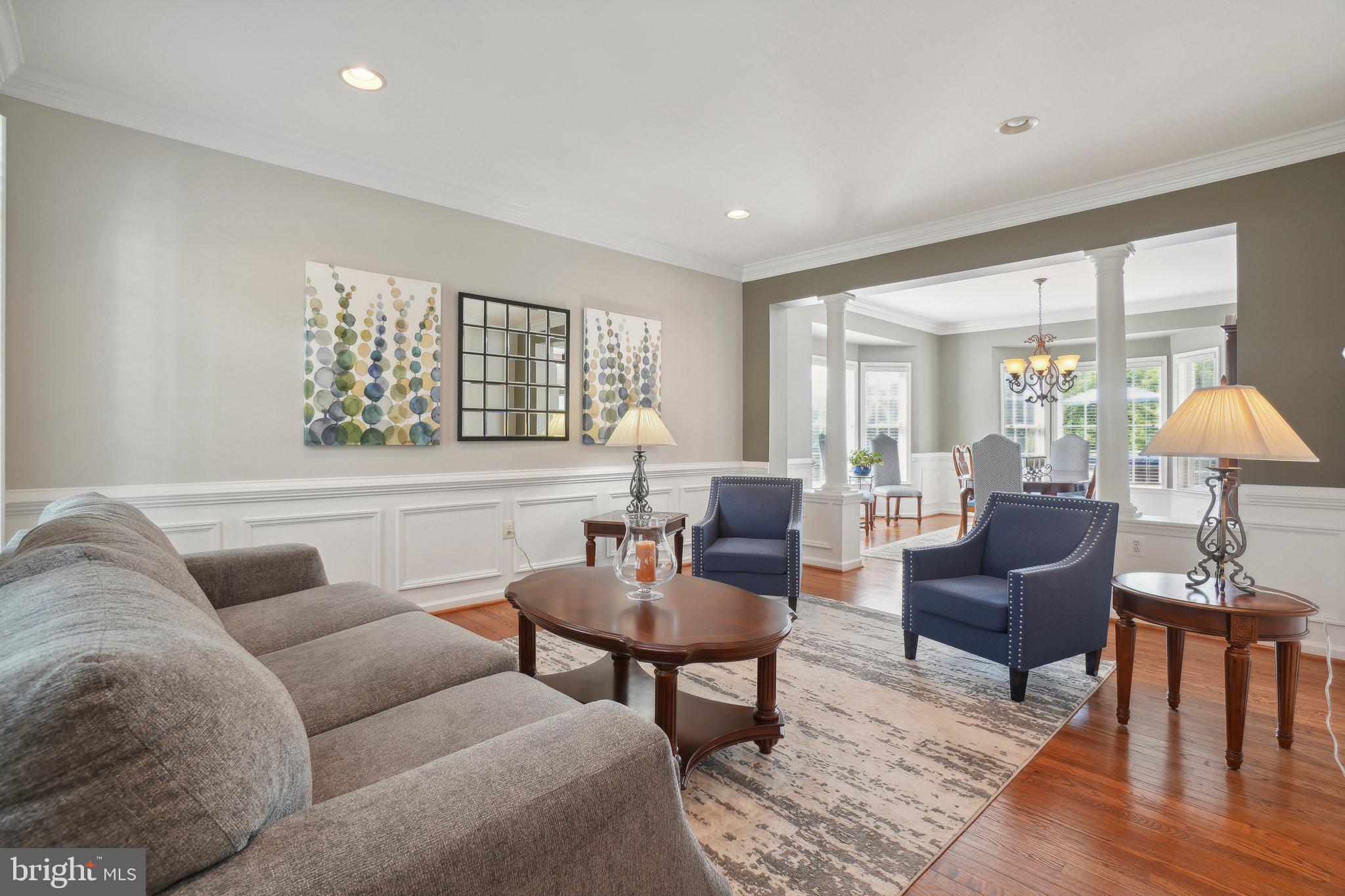 21487 Estate Pl