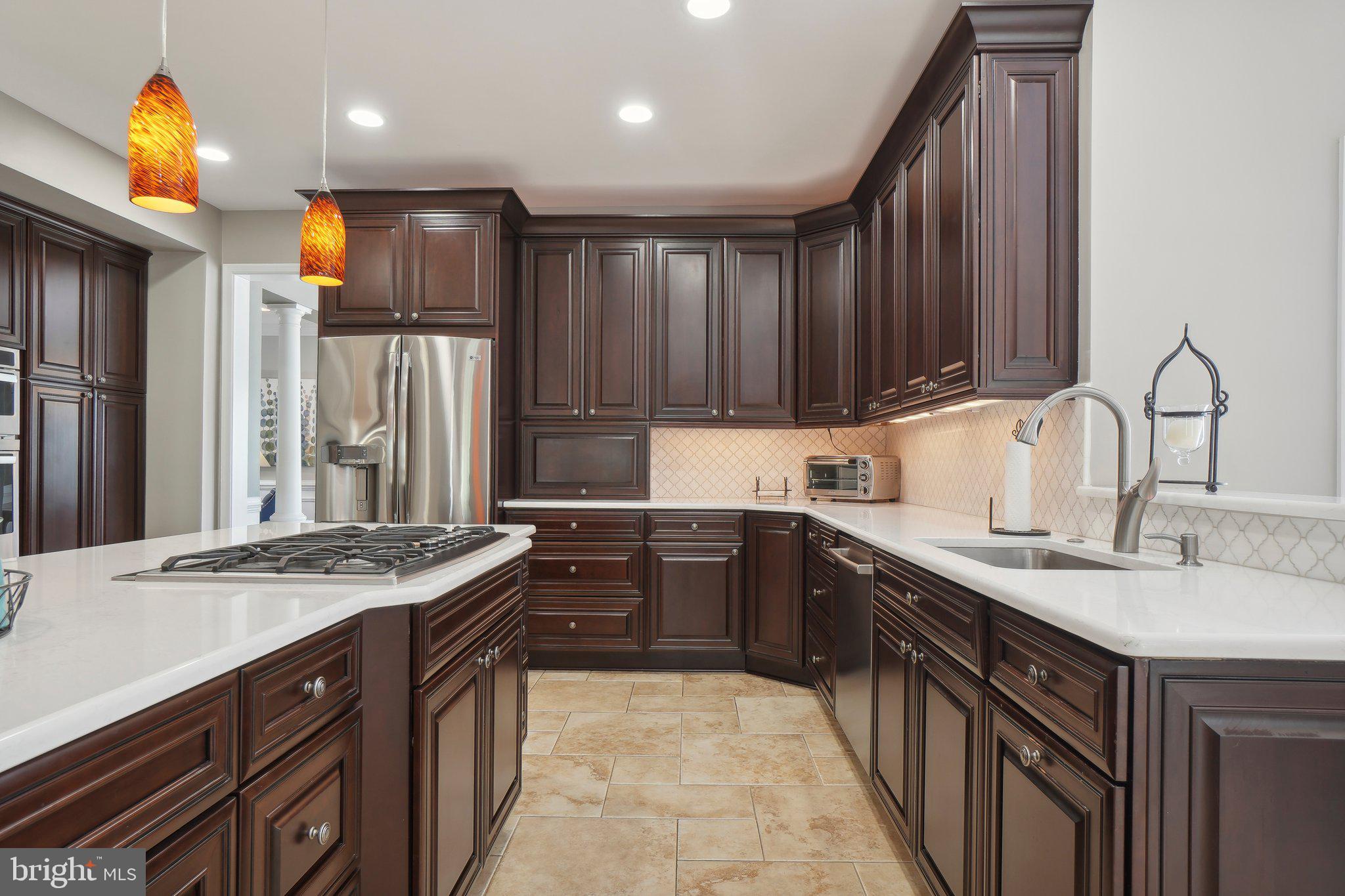 21487 Estate Pl